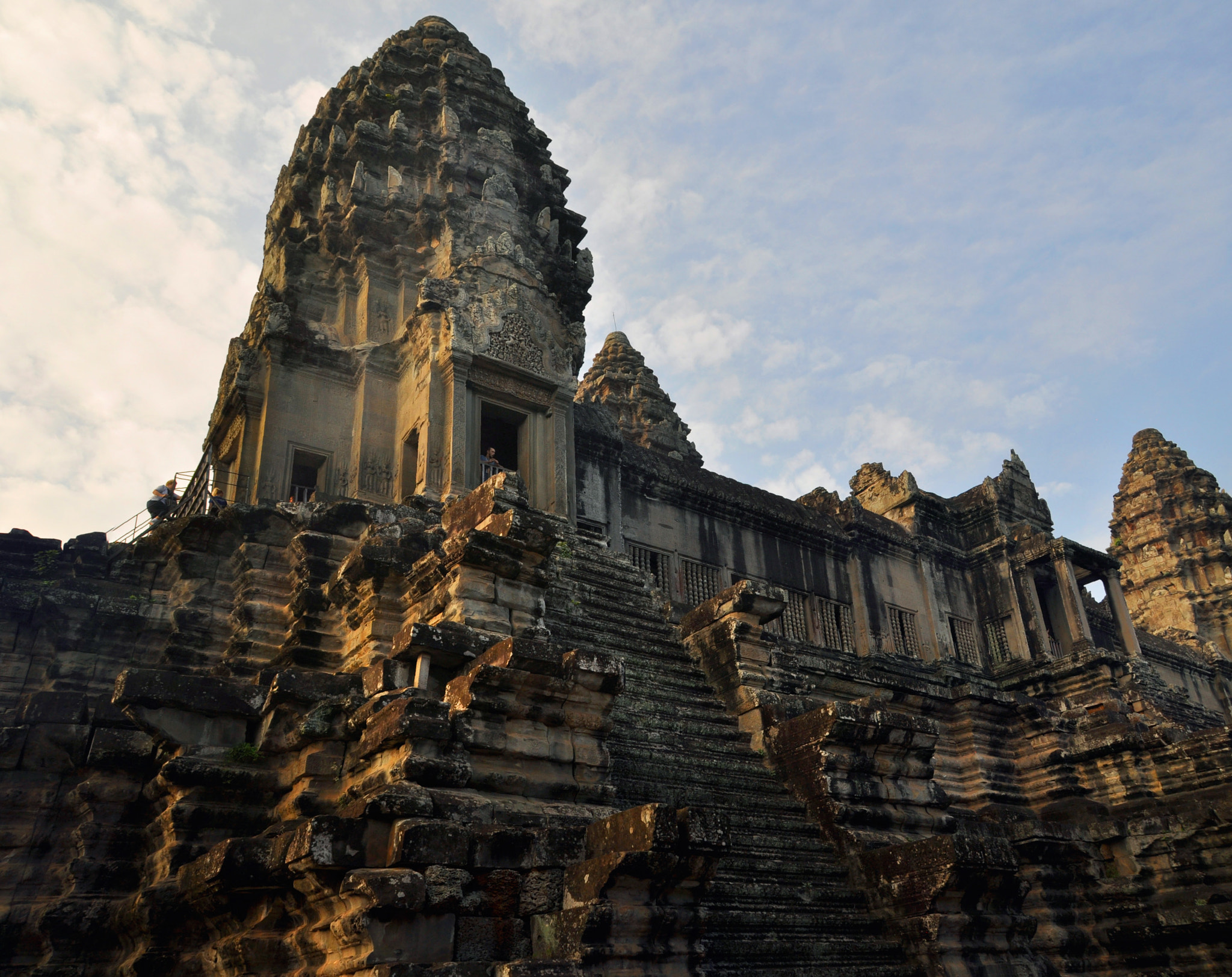 Sigma 18-200mm F3.5-6.3 II DC OS HSM sample photo. Angkor sunrise photography