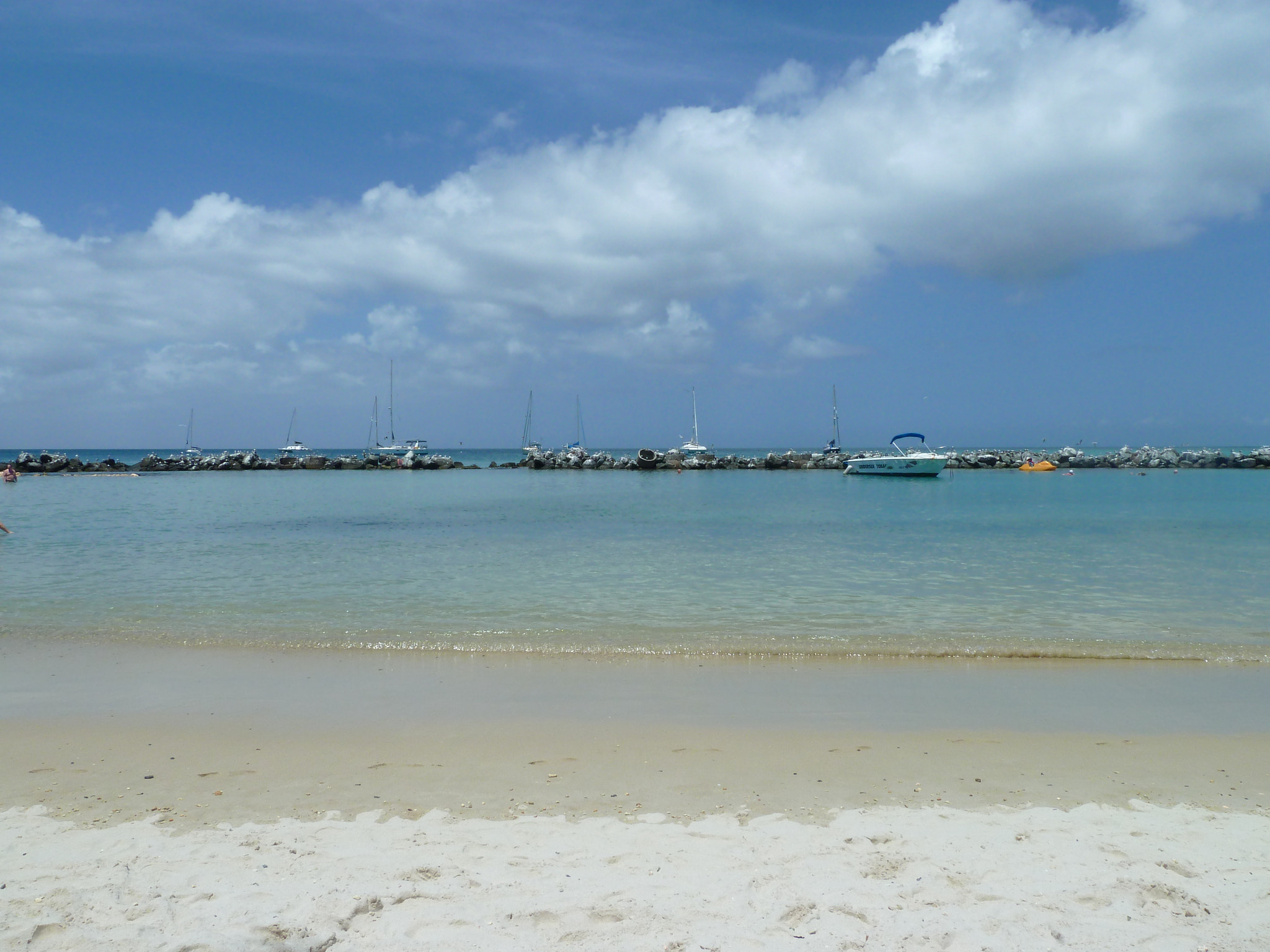 Leica V-Lux 20 sample photo. Tobago beach photography