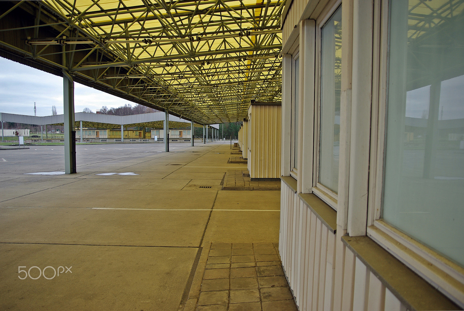 Pentax K200D + Sigma 17-70mm F2.8-4.5 DC Macro sample photo. Former border crossing helmstedt, germany photography