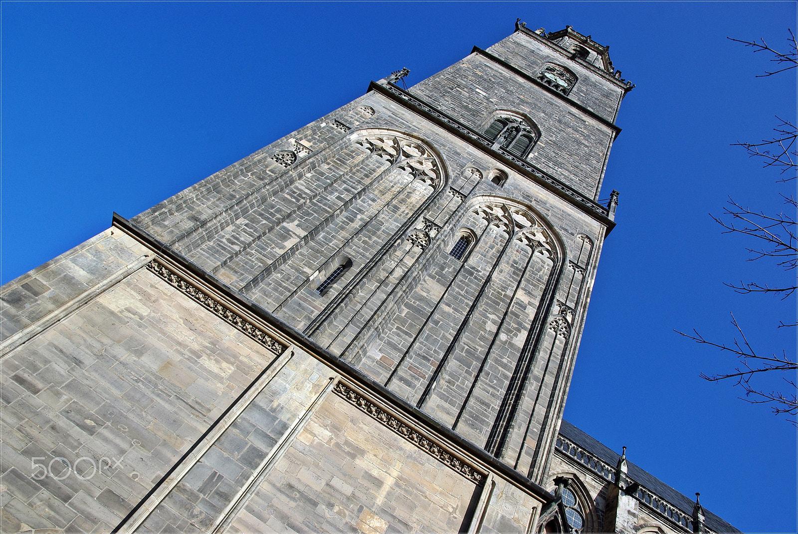 Pentax K200D + Sigma 17-70mm F2.8-4.5 DC Macro sample photo. Church in magdeburg photography