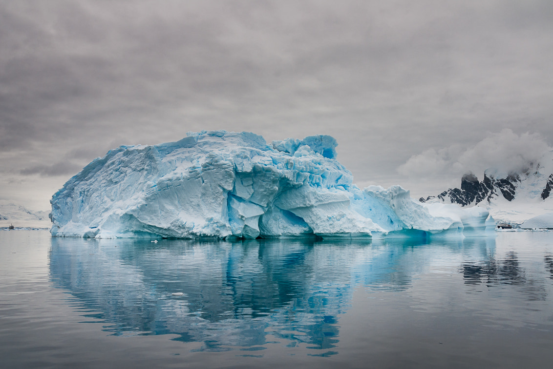 Sony Alpha DSLR-A700 + Sigma 17-70mm F2.8-4.5 (D) sample photo. Blue berg photography