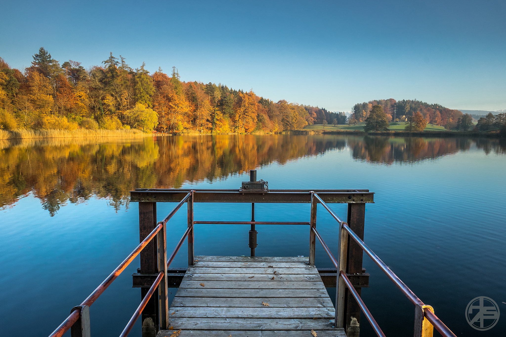 Sony a7 II + Sony E 16mm F2.8 sample photo. Horgenbergweiher photography