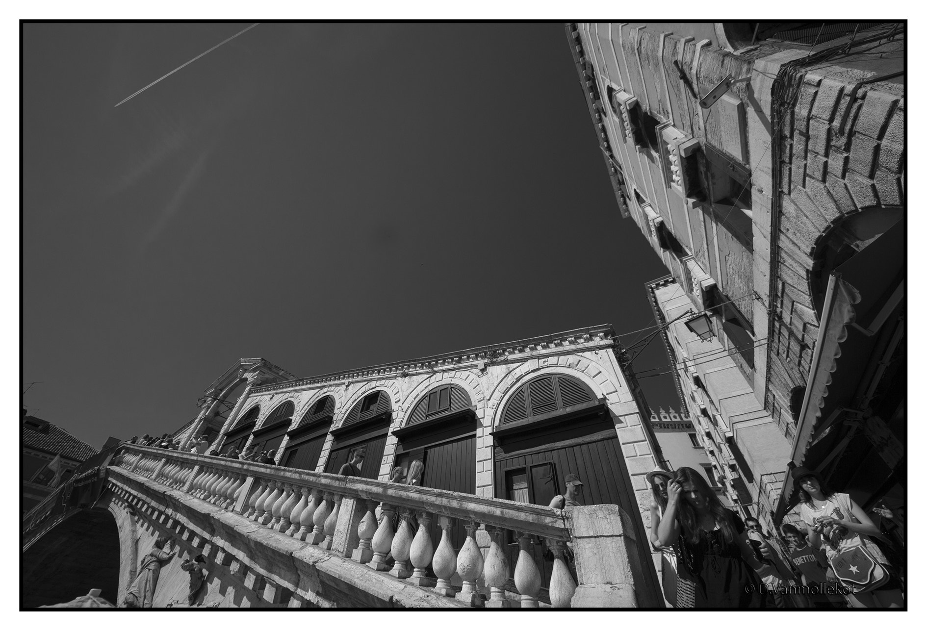 Sigma 8-16mm F4.5-5.6 DC HSM sample photo. Venise b/w photography