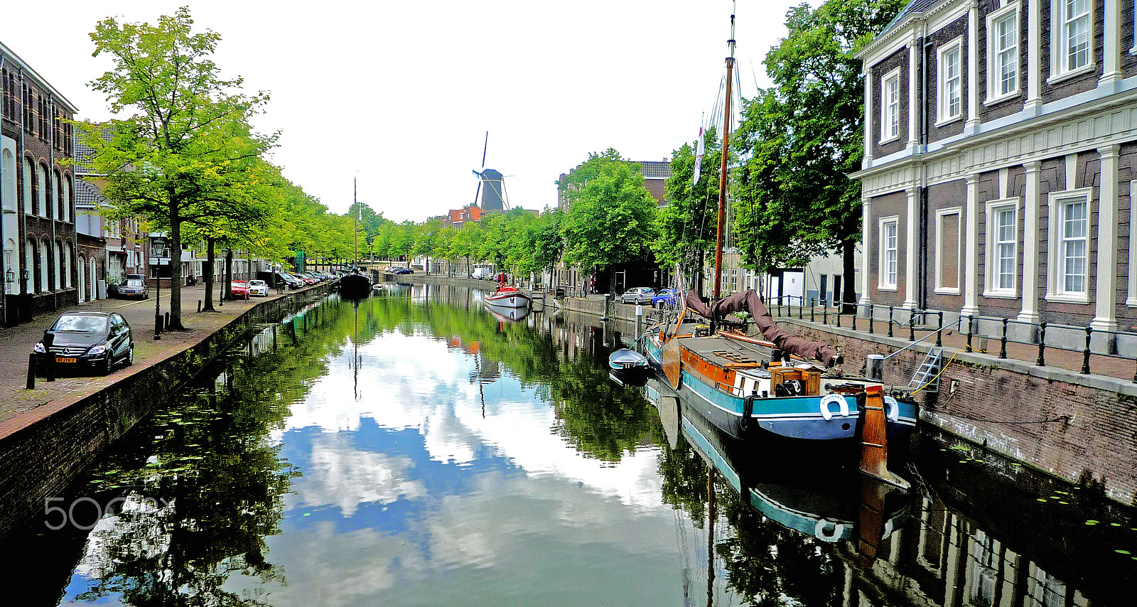 Panasonic DMC-FX35 sample photo. Rotterdam street view photography