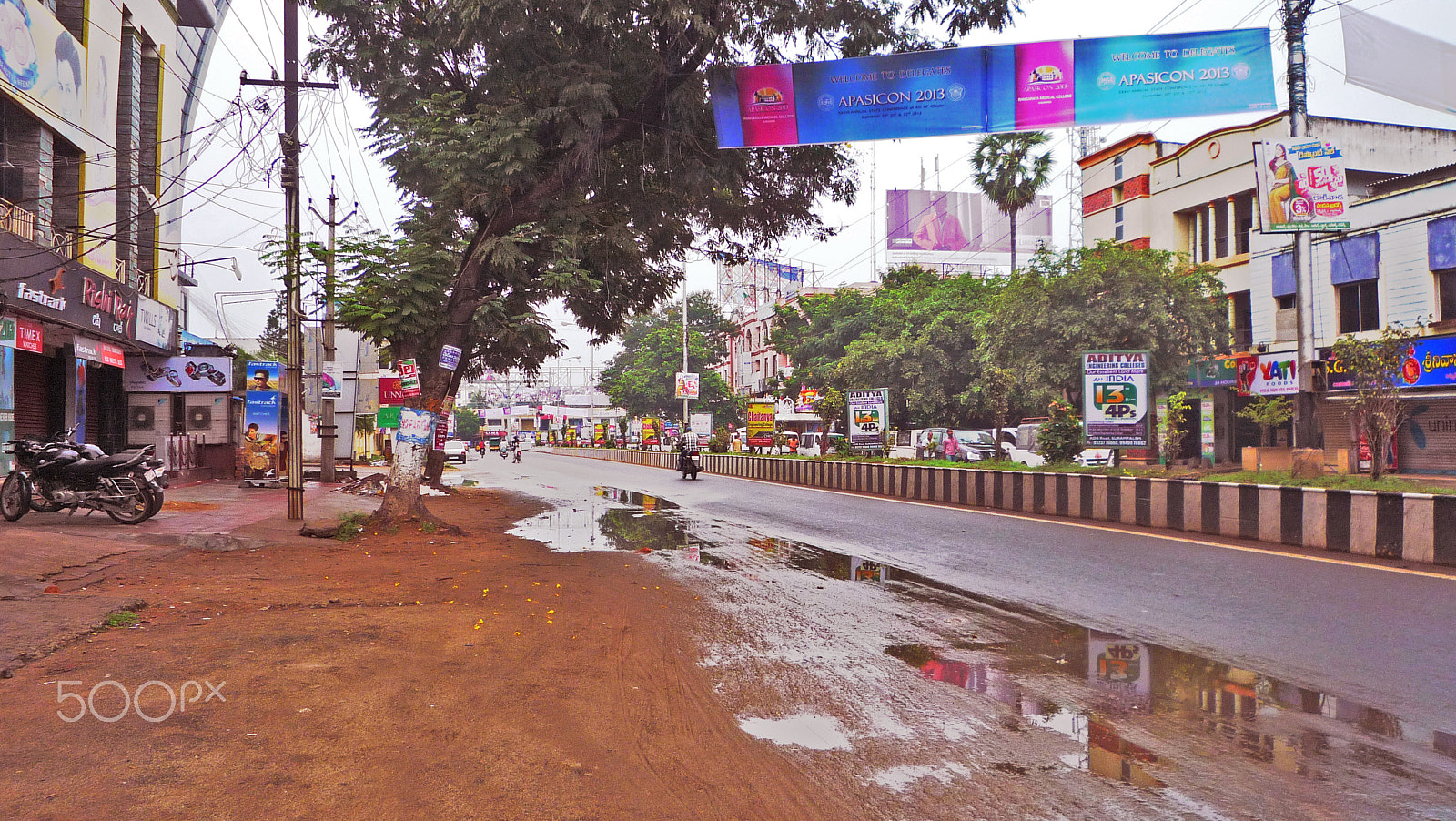 Panasonic DMC-FX35 sample photo. Indian street`s default view...:o) photography