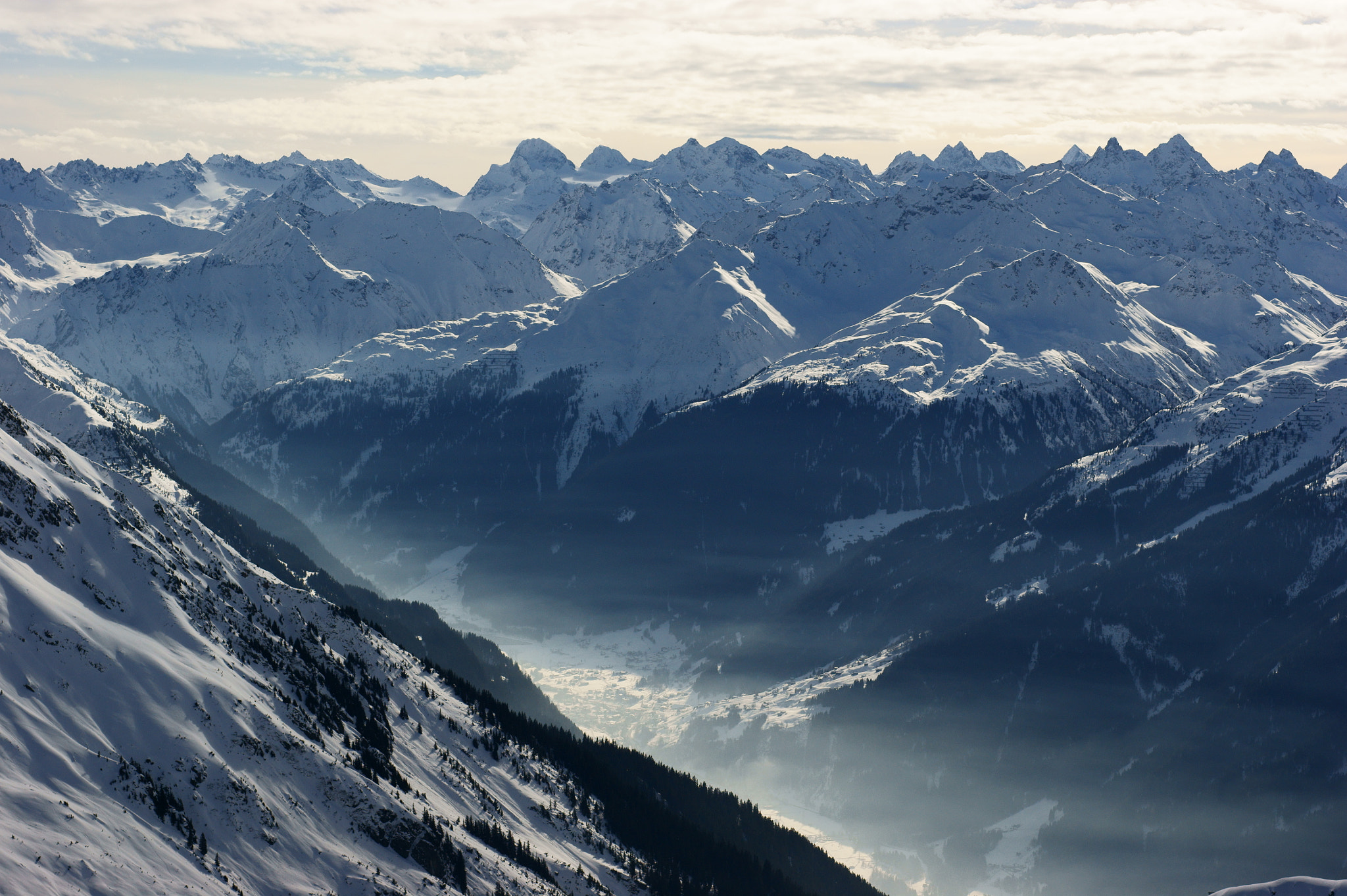 Sony Alpha DSLR-A380 + Minolta AF 50mm F1.7 New sample photo. Montafon photography
