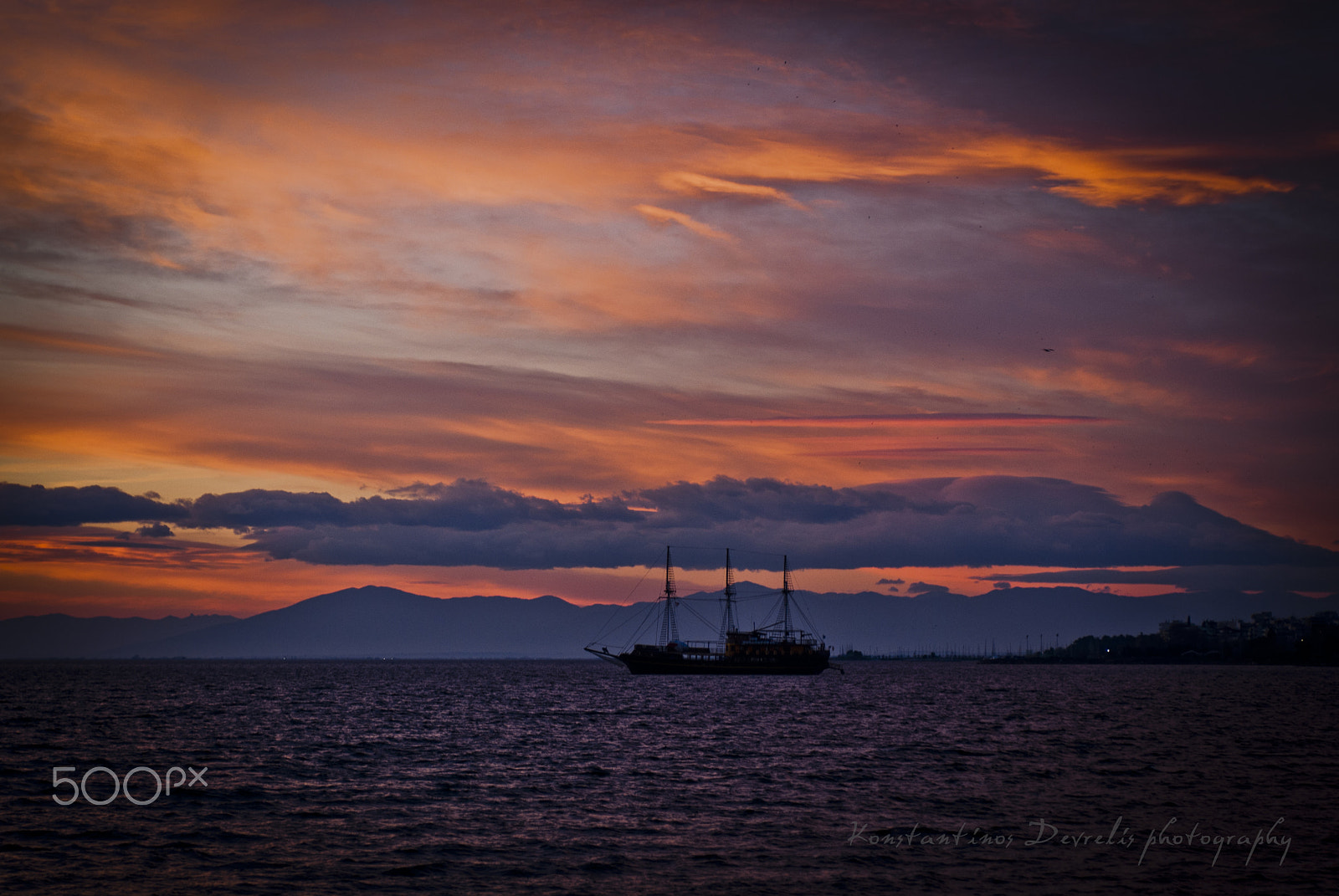 Nikon AF-S Nikkor 28-70mm F2.8 ED-IF sample photo. Like pirate days ... photography