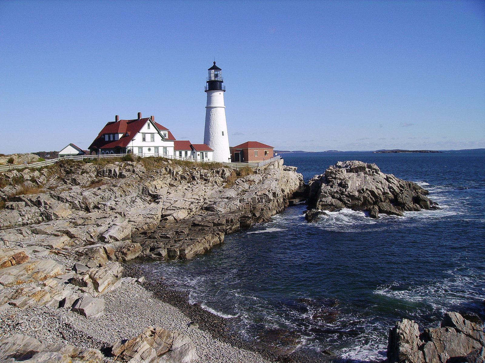 Pentax OPTIO 50 sample photo. Portland head lighthouse photography