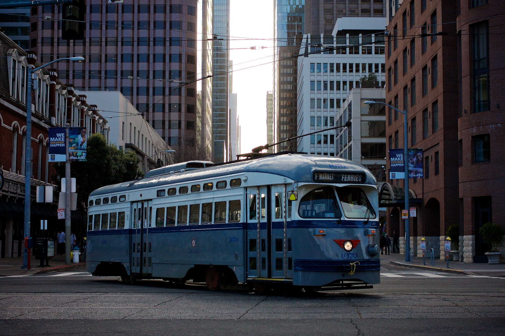 Canon EOS 450D (EOS Rebel XSi / EOS Kiss X2) + Canon EF 40mm F2.8 STM sample photo. Sf tram photography