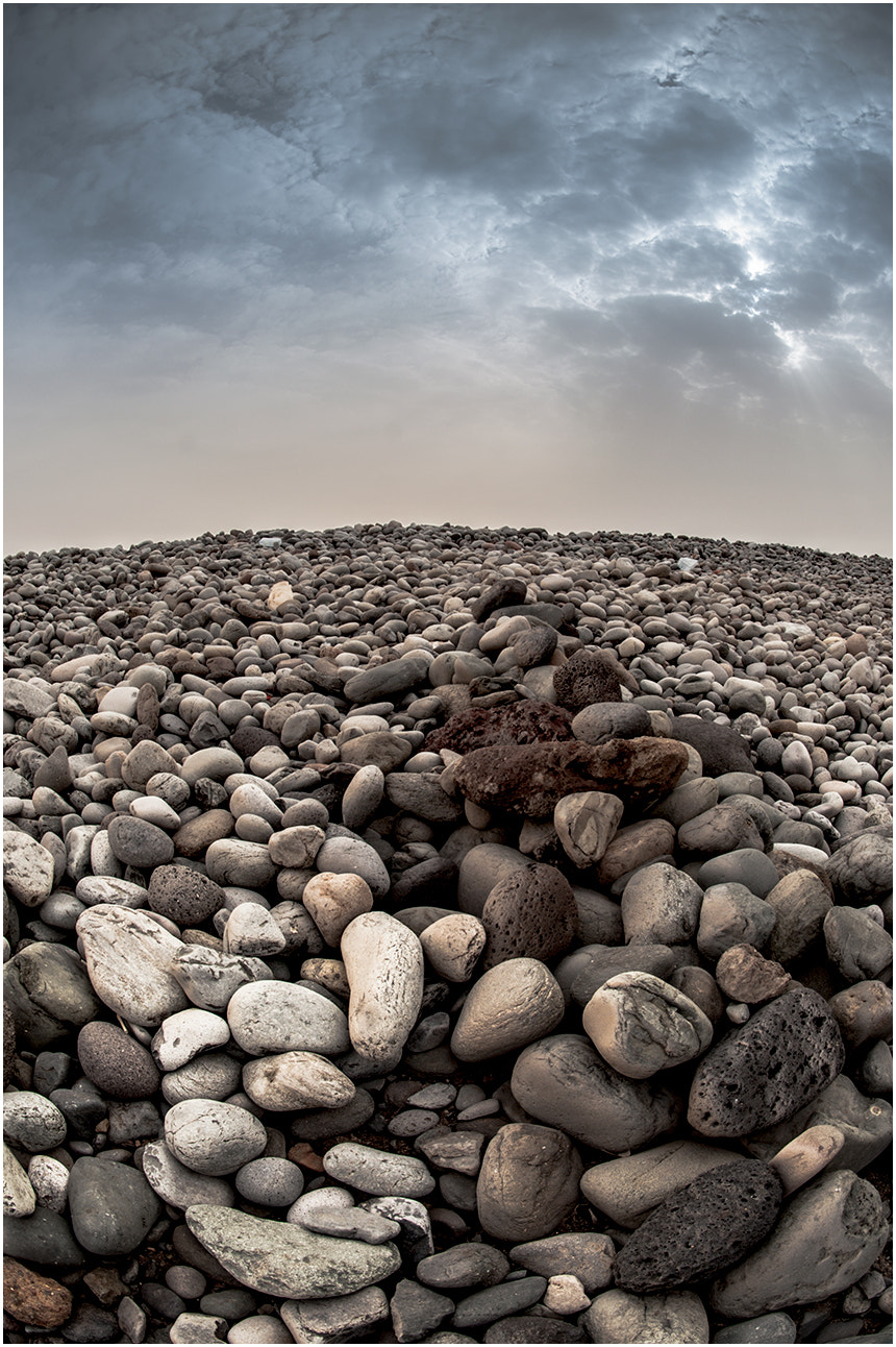 Nikon D90 + Samyang 8mm F3.5 Aspherical IF MC Fisheye sample photo. Mis piedras photography