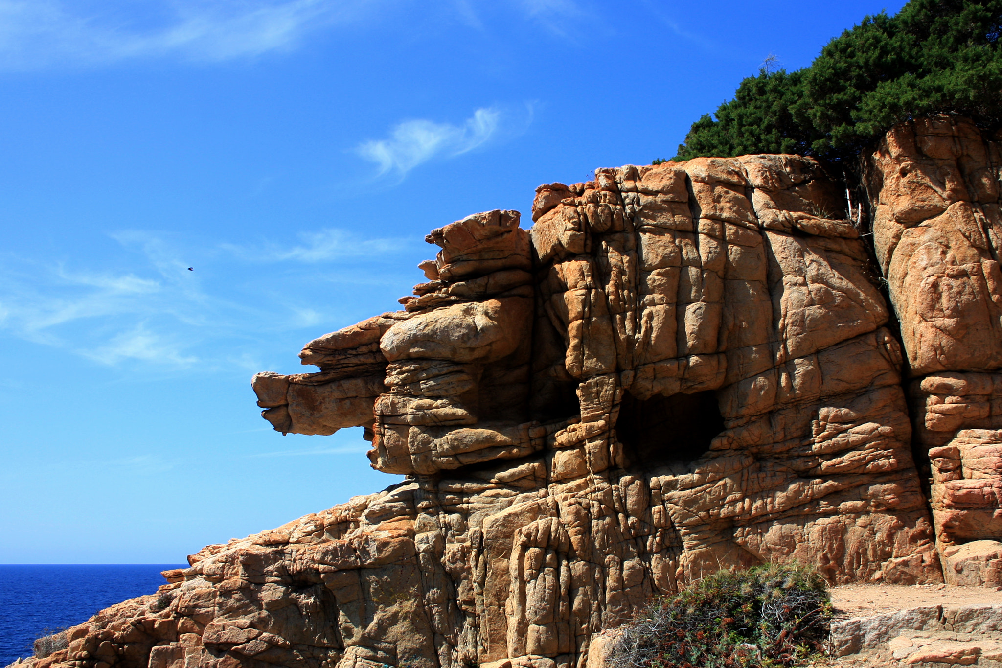Canon EF-S 18-55mm F3.5-5.6 sample photo. Cave photography