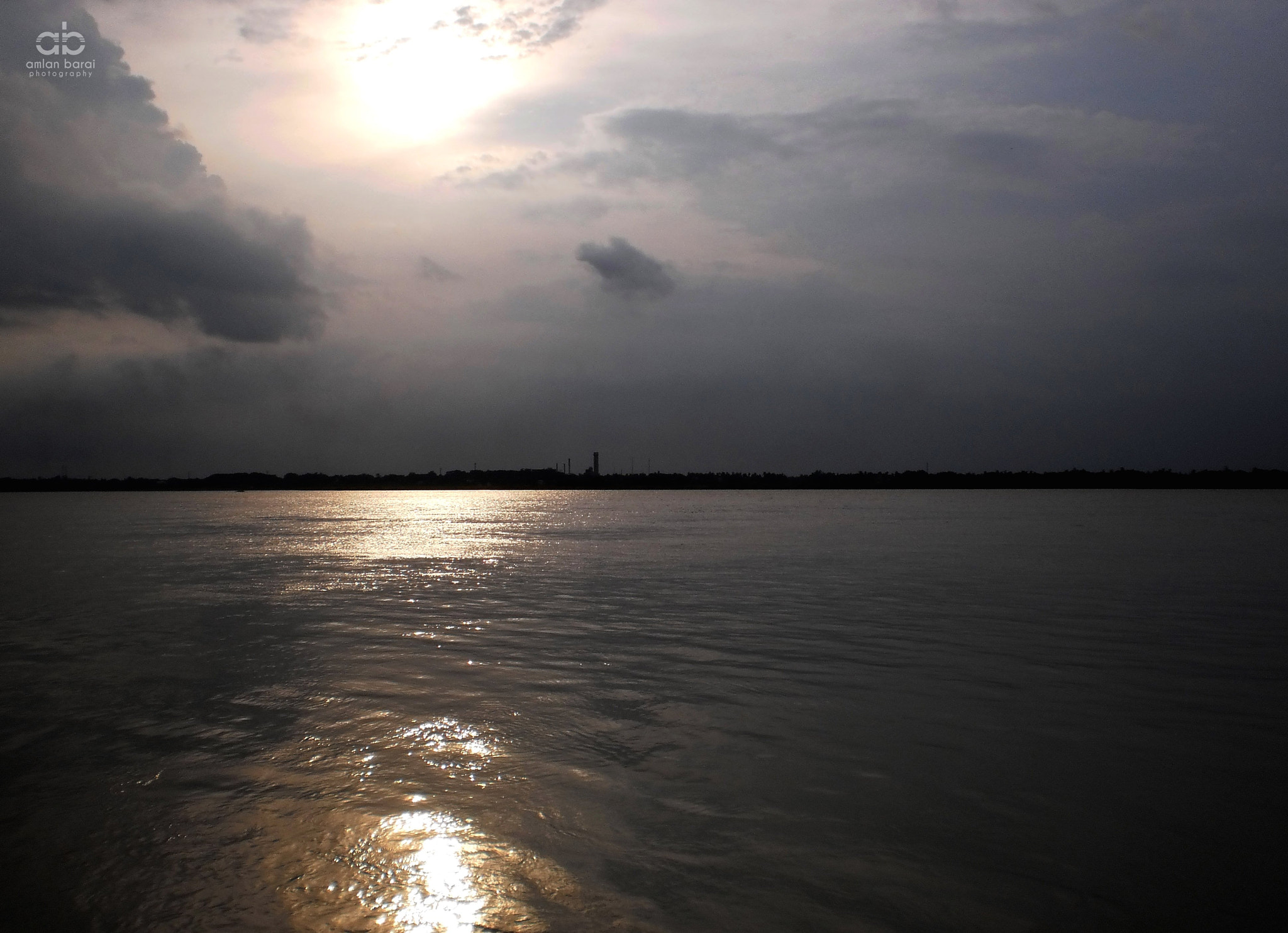 Olympus T105,T100,X36 sample photo. The river (ganges)... photography