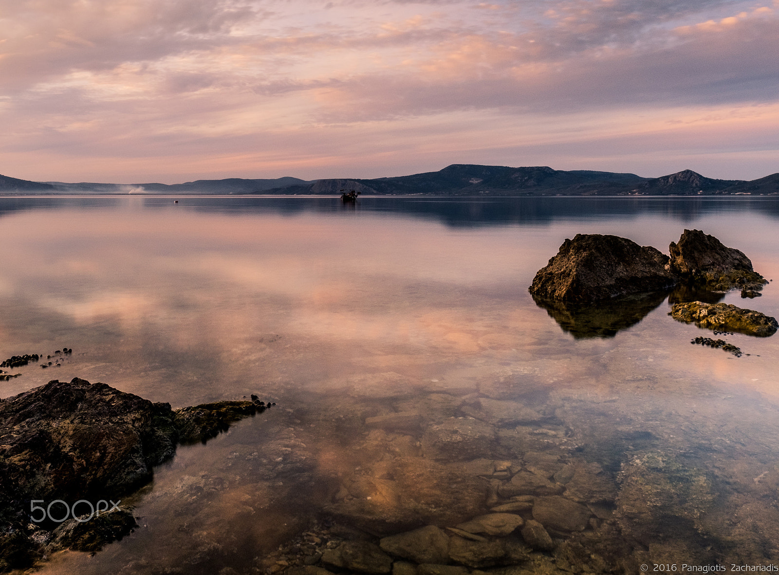 Fujifilm X-E2 + Fujifilm XF 16mm F1.4 R WR sample photo. Clear water photography