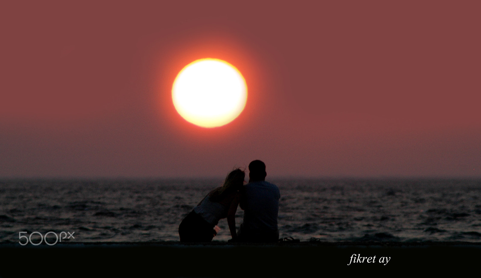 Nikon D70s + Tamron SP 70-300mm F4-5.6 Di VC USD sample photo. To watch the sunset photography