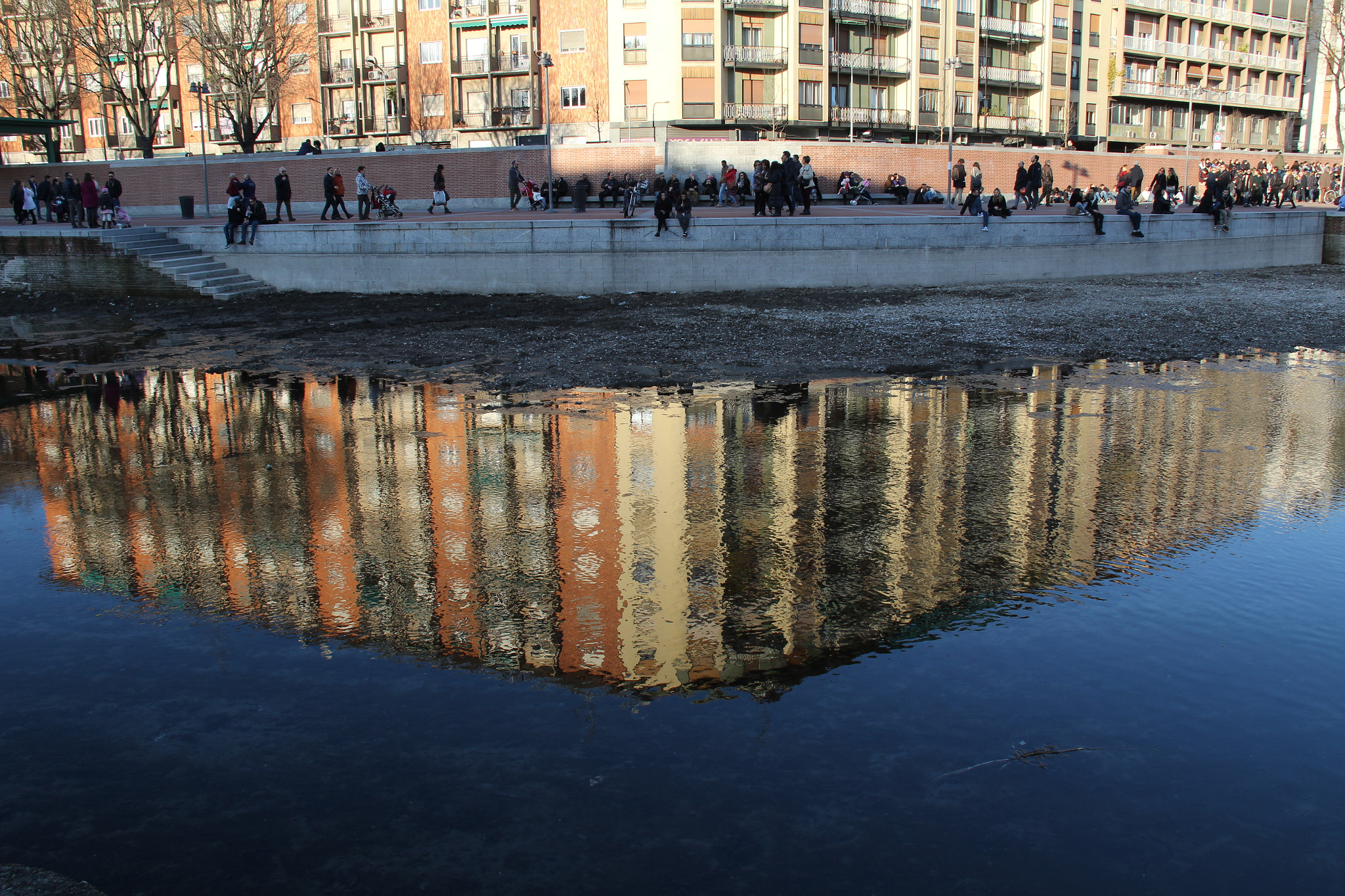 Canon EF-S 18-200mm F3.5-5.6 IS sample photo. Image photography