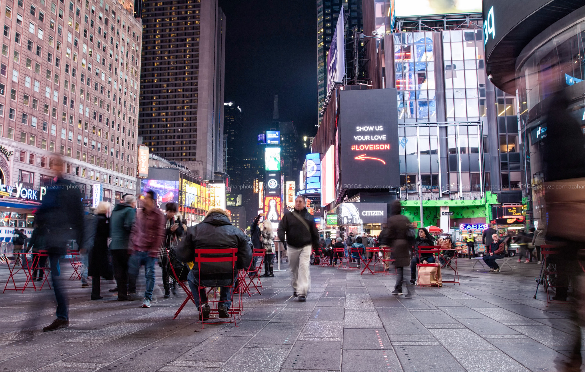 Canon EF 16-35mm F2.8L II USM sample photo. The times square photography
