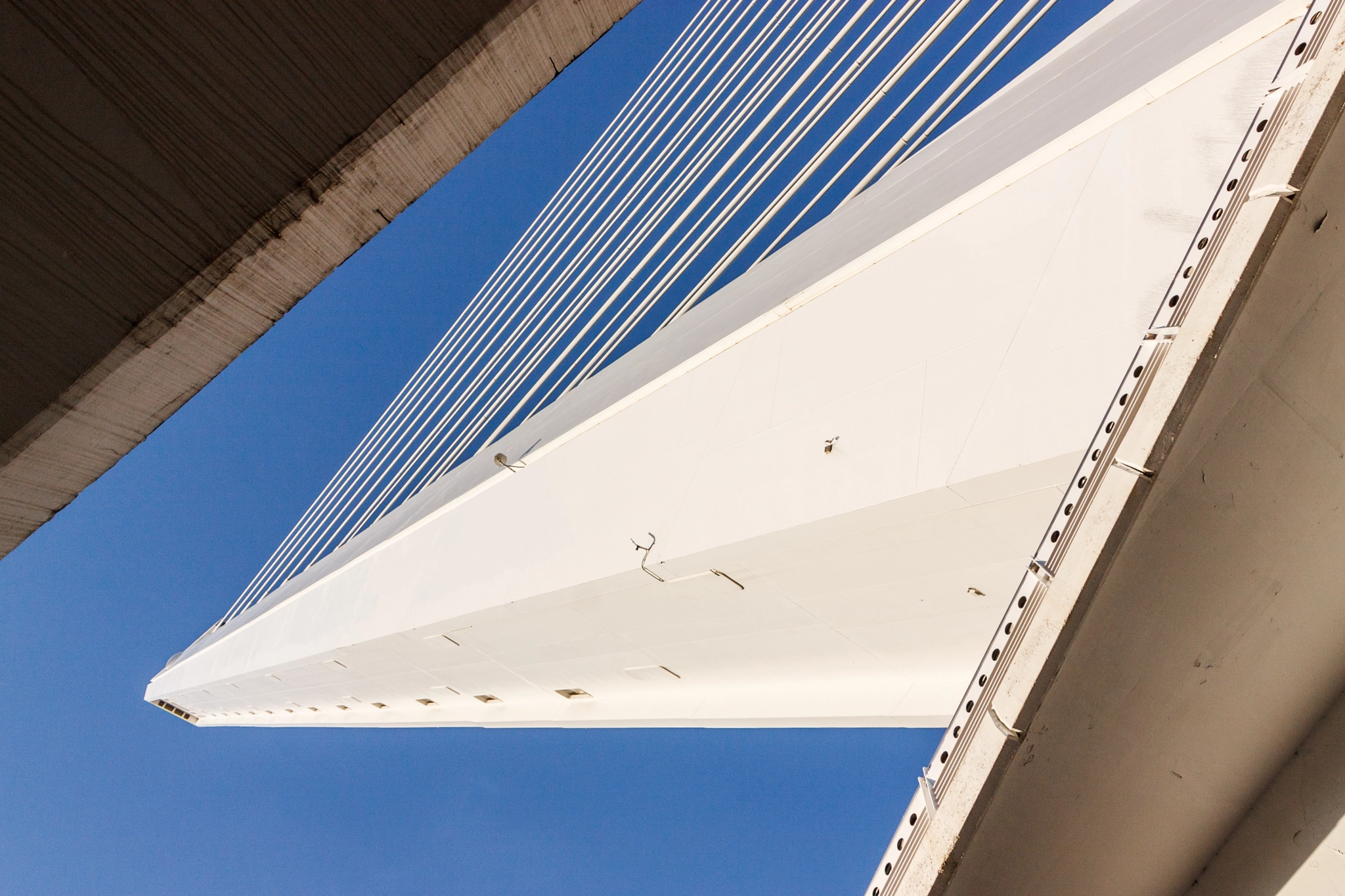 Canon EF-S 18-135mm F3.5-5.6 IS STM sample photo. Puente del alamillo (sevilla) photography