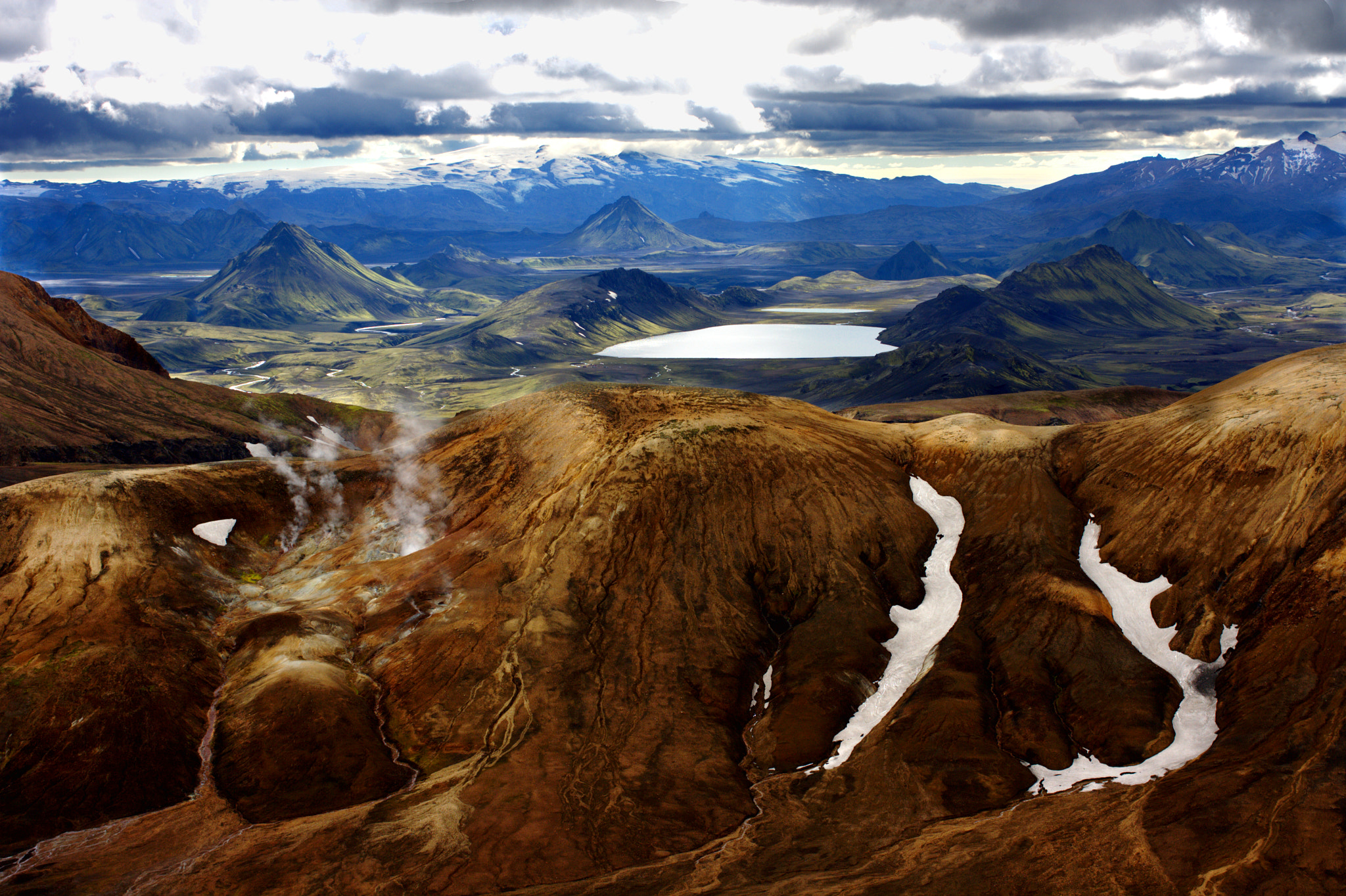 Canon EF 35mm F2 sample photo. Landmannalaugar photography