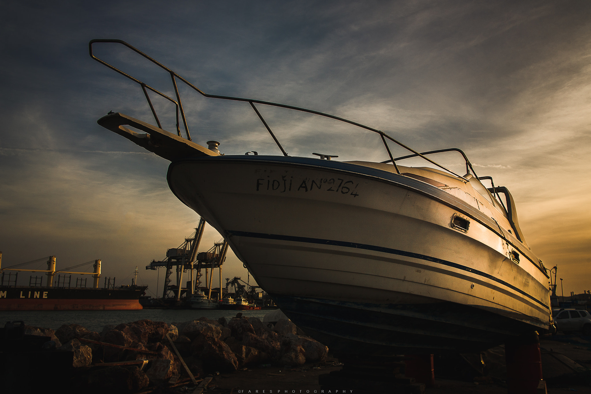Tamron AF 28-200mm F3.8-5.6 XR Di Aspherical (IF) Macro sample photo. Fishing smack photography
