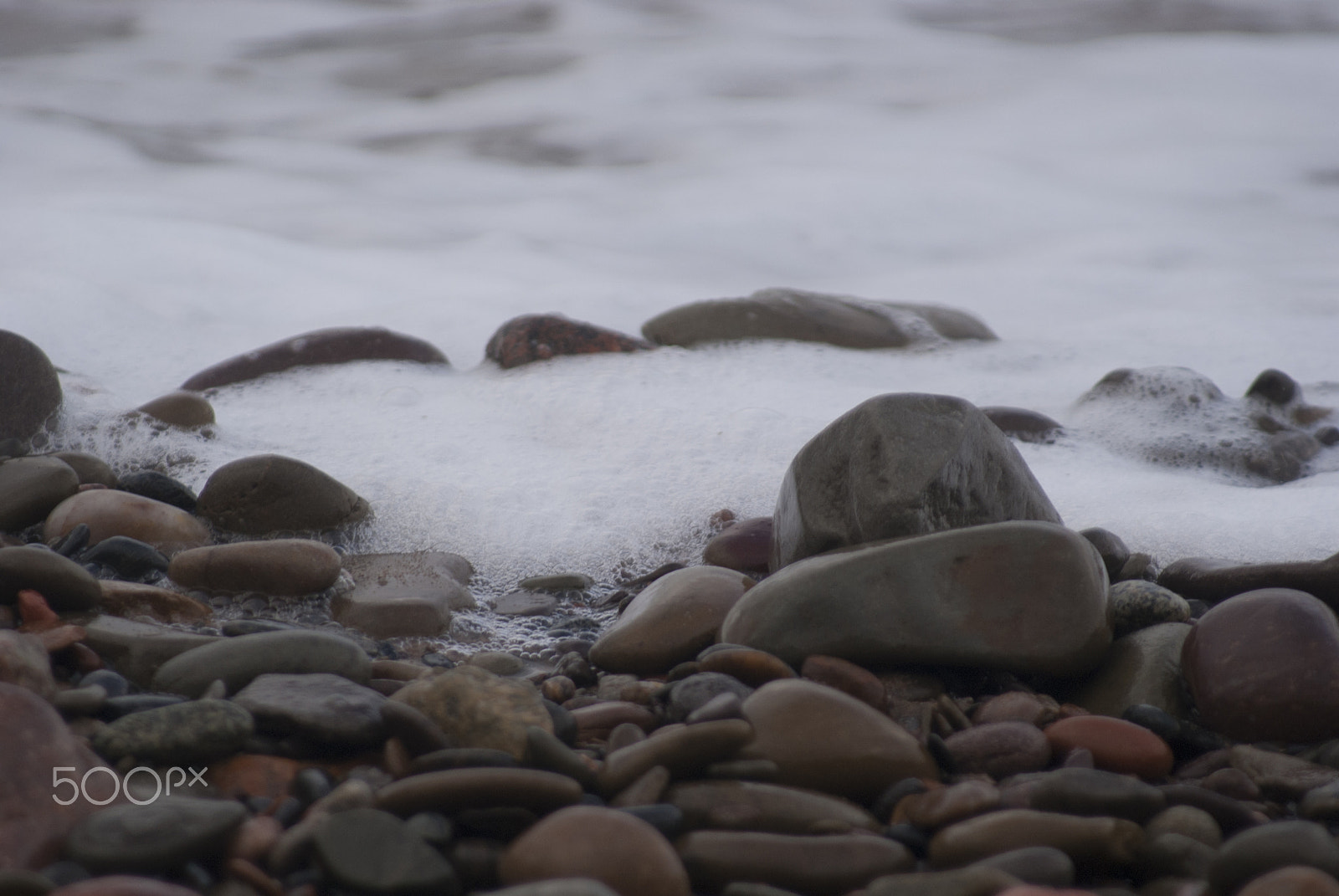 Minolta AF 80-200mm F4.5-5.6 sample photo. Beach foam photography