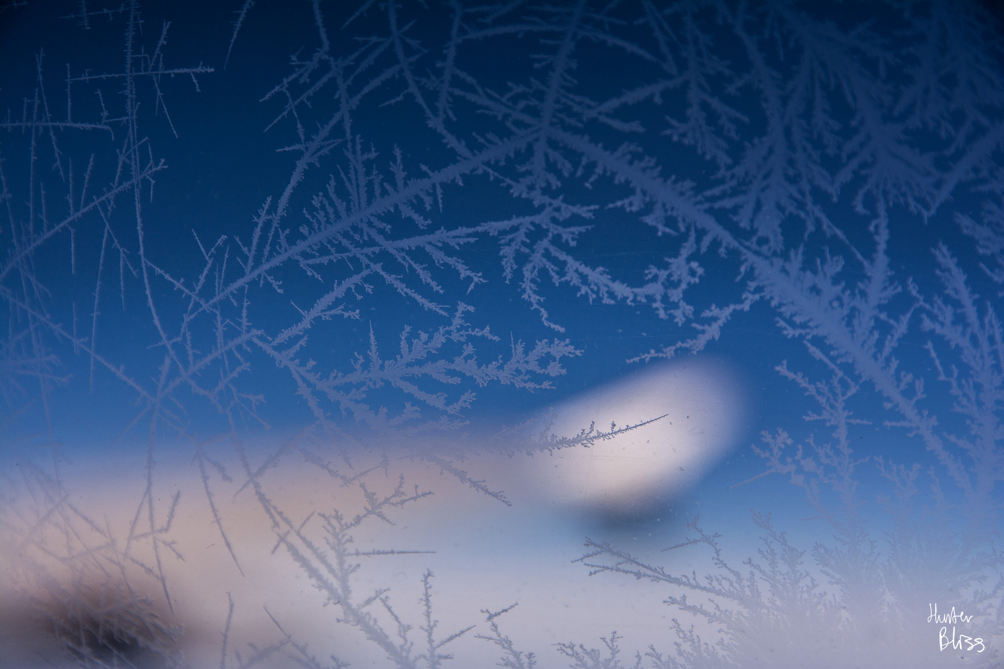 Sigma 17-70mm F2.8-4 DC Macro OS HSM | C sample photo. Frost on window photography