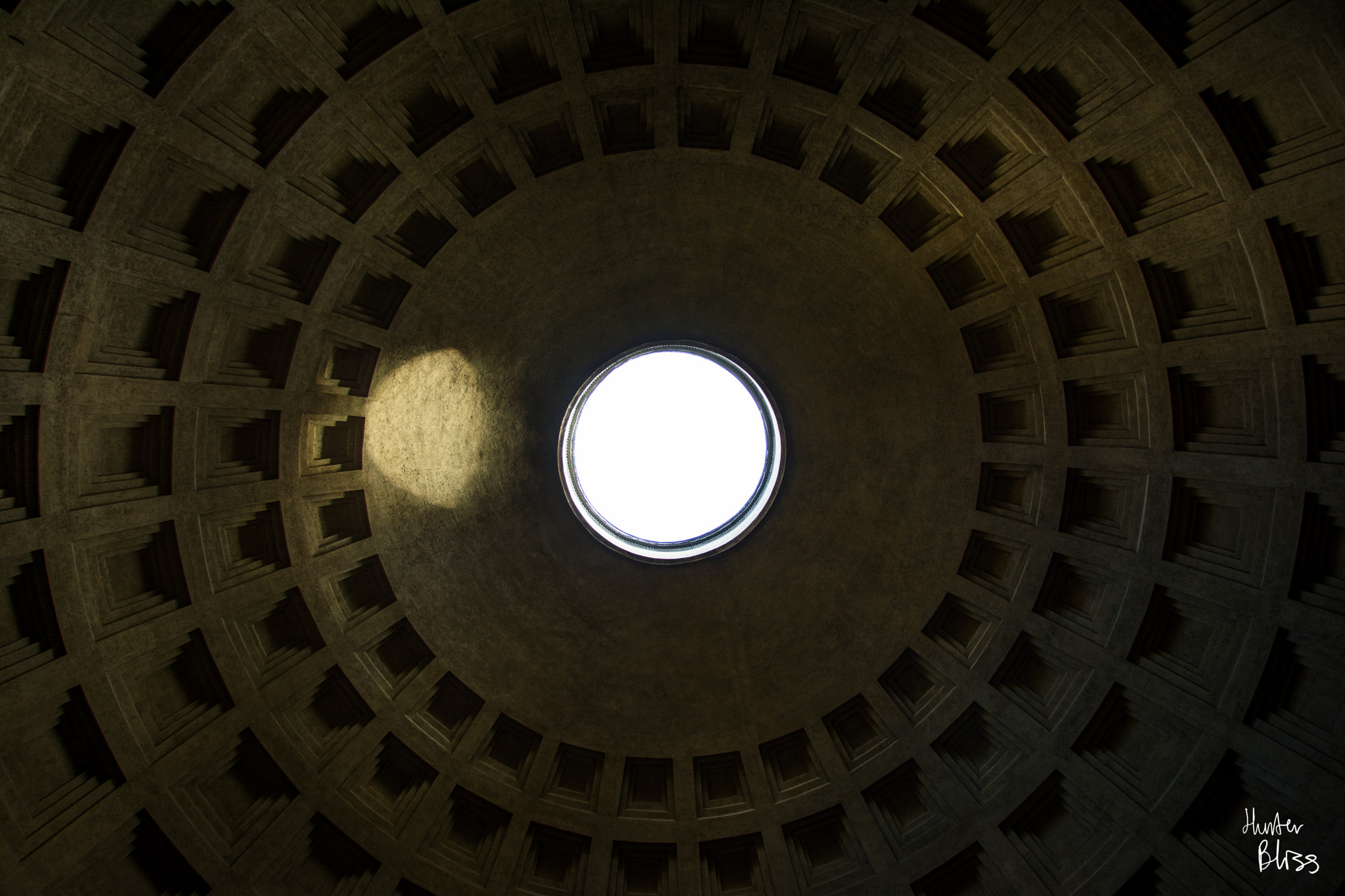 Sigma 17-70mm F2.8-4 DC Macro OS HSM | C sample photo. The pantheon eye photography