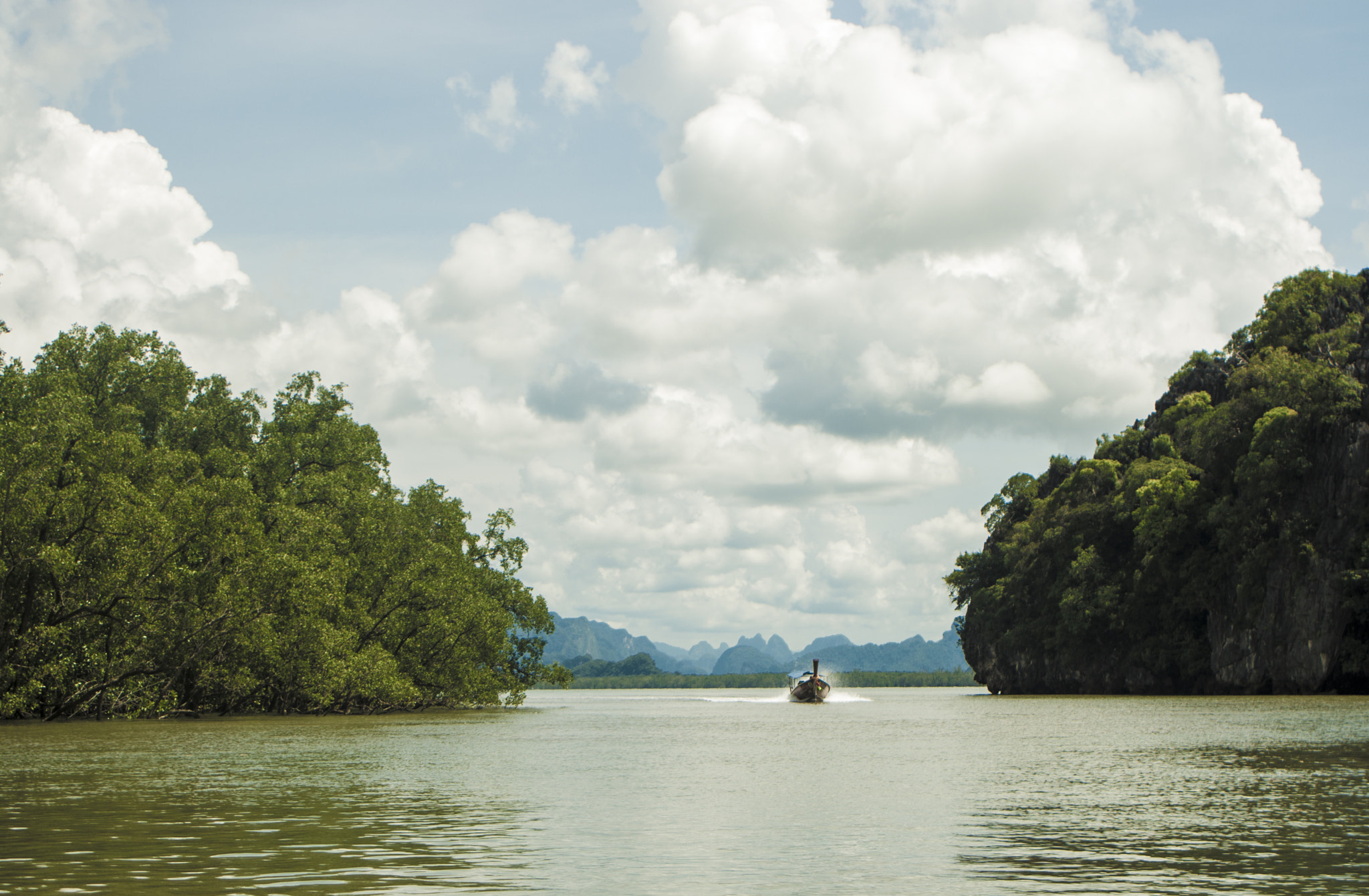Canon EF 28-80mm f/3.5-5.6 sample photo. Thailand photography