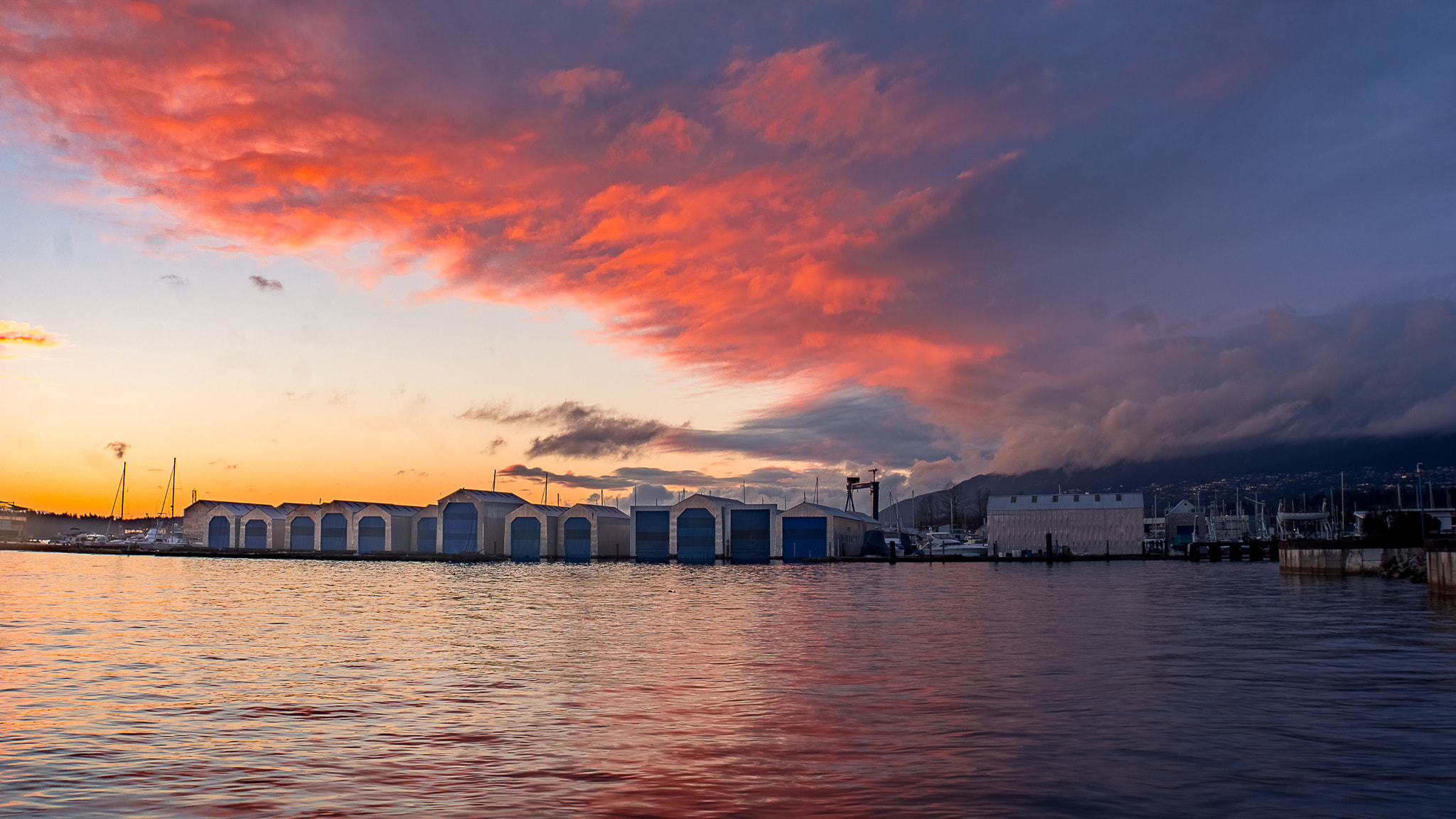 Sony E 18-200mm F3.5-6.3 OSS LE sample photo. Clouds on fire photography