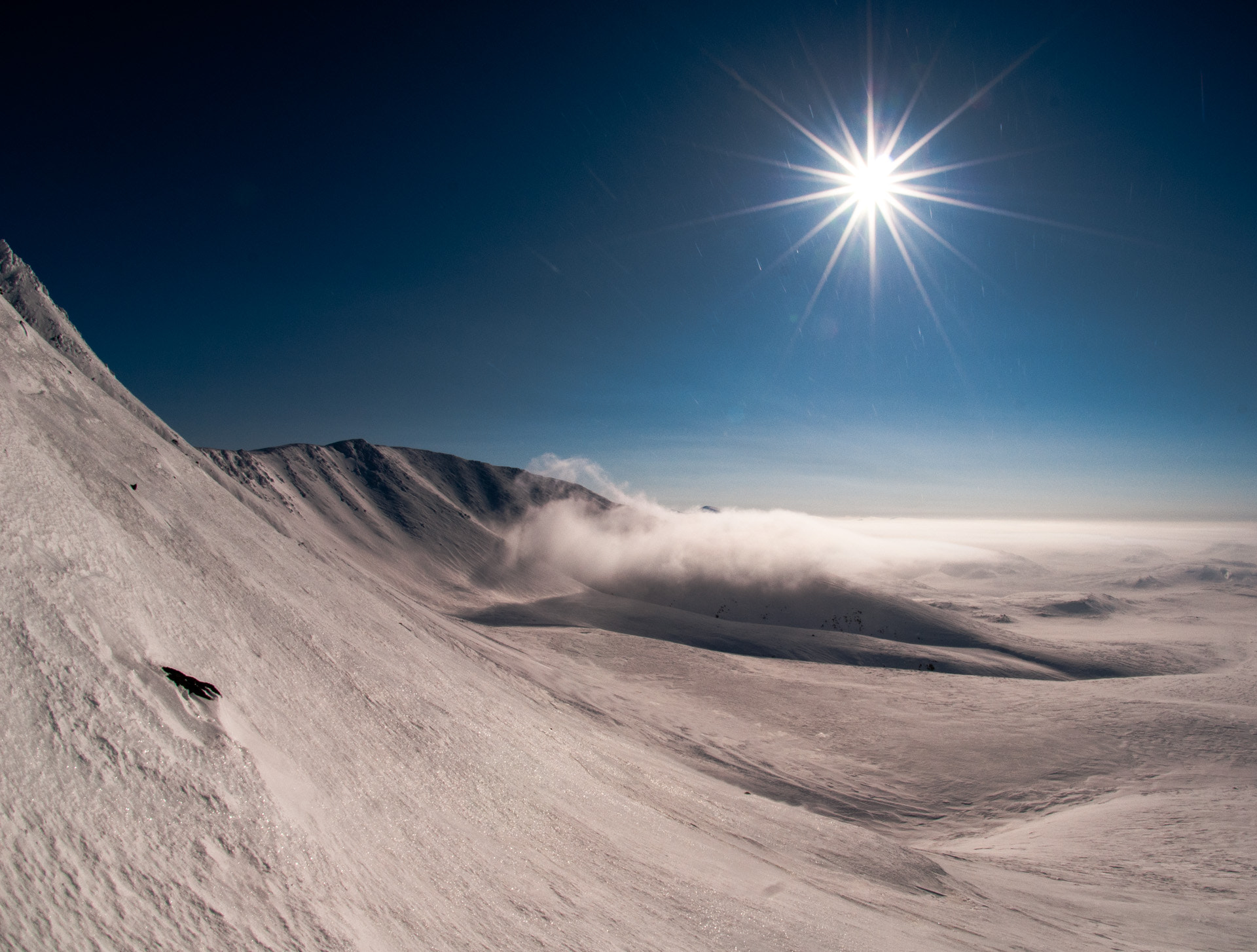 Nikon AF DX Fisheye-Nikkor 10.5mm F2.8G ED sample photo. Polar mountains photography