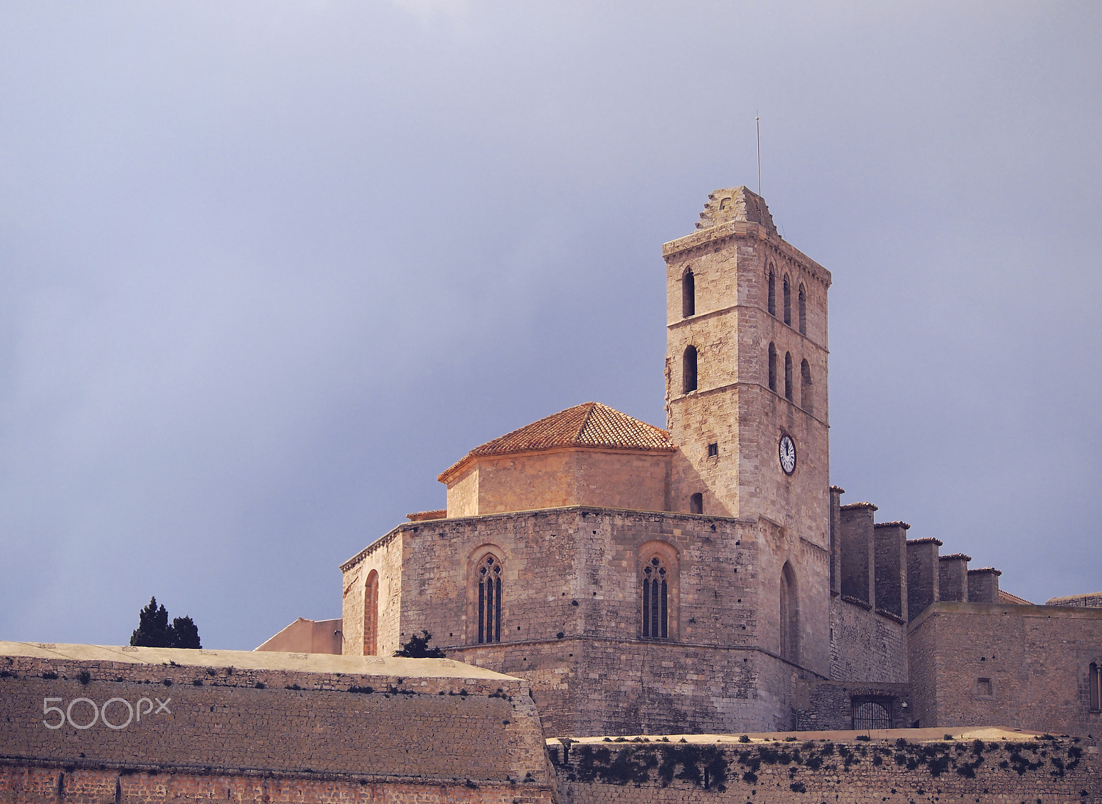 Olympus PEN E-PL2 sample photo. Cathedral in ibiza town photography