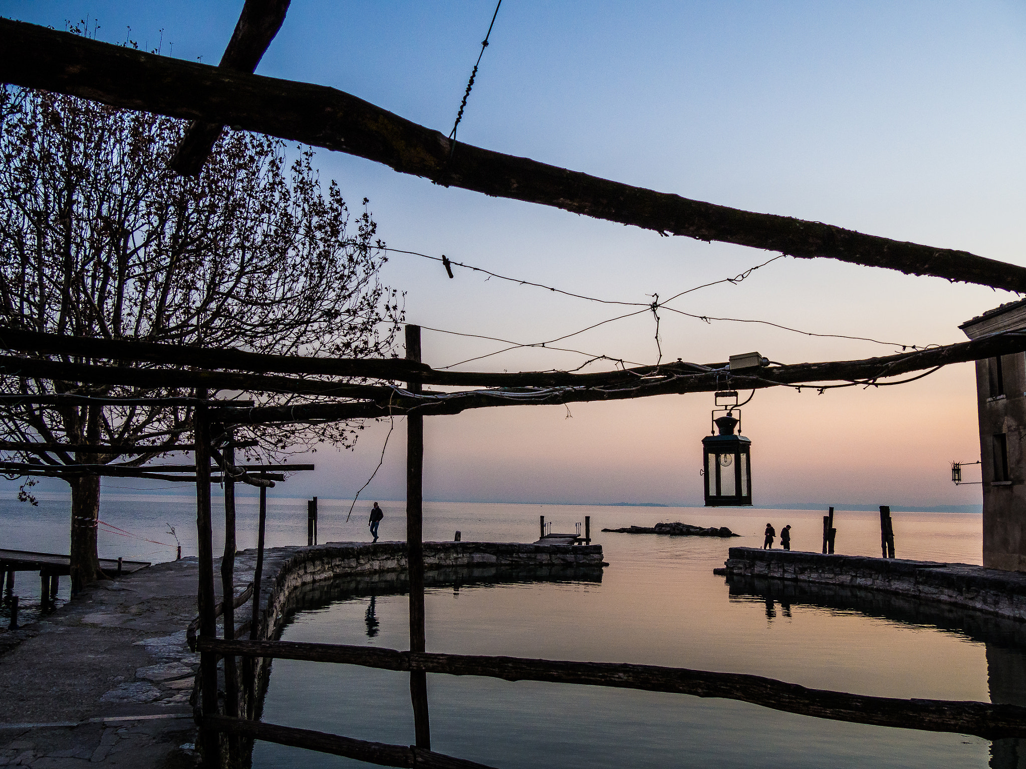 Olympus OM-D E-M10 sample photo. Lantern at sunset photography