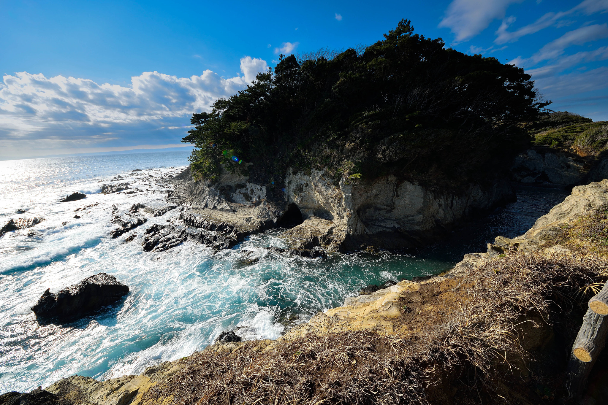 Sigma 8-16mm F4.5-5.6 DC HSM sample photo. Arasaki coast 20160221 photography