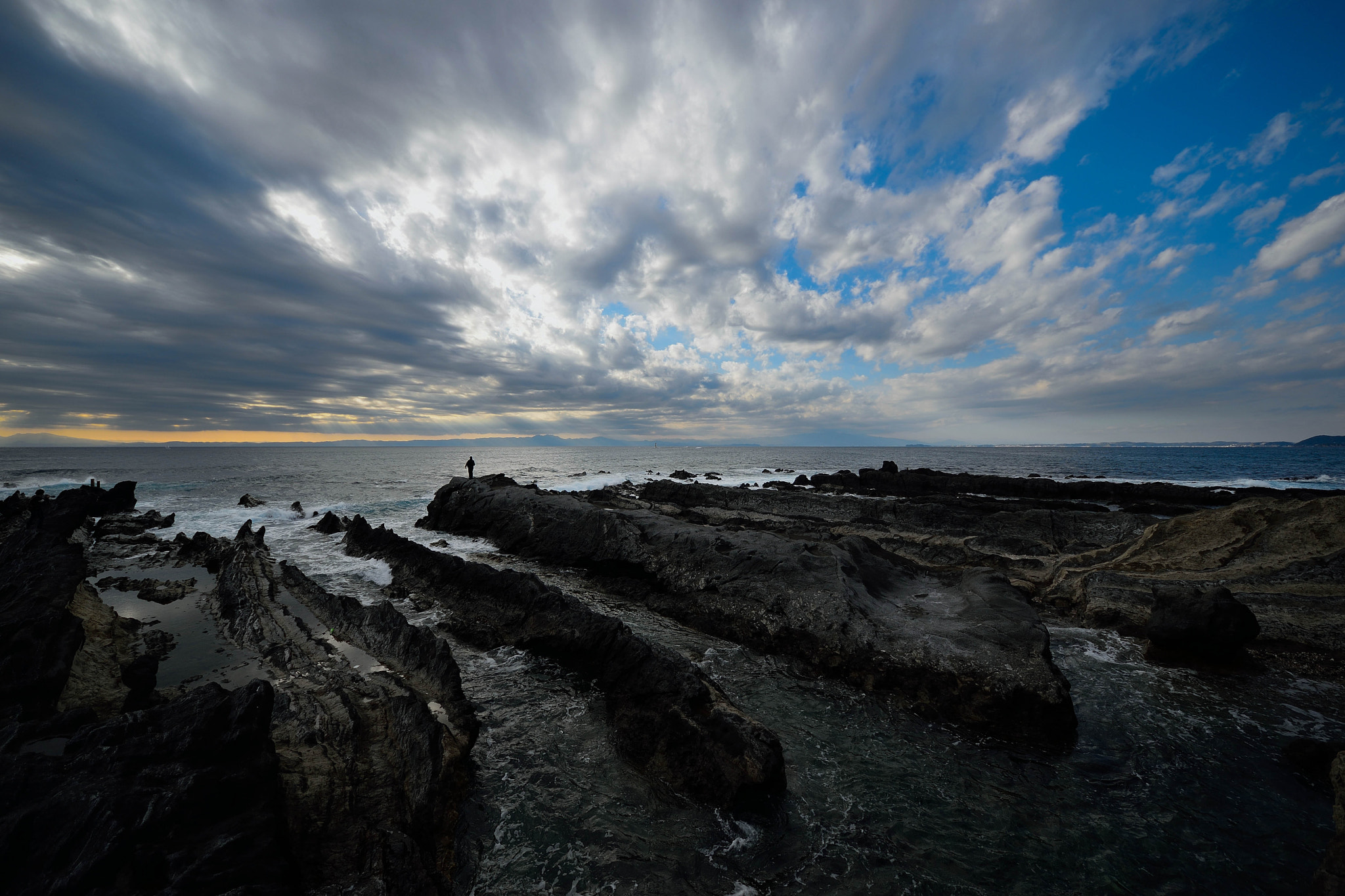 Sigma 8-16mm F4.5-5.6 DC HSM sample photo. Arasaki coast 20160221 photography