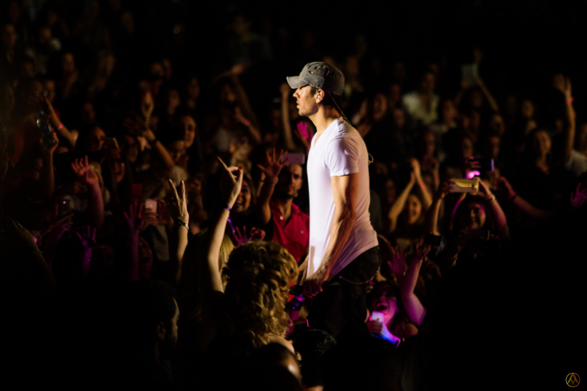 Sigma 70-200mm F2.8 EX DG OS HSM sample photo. Enrique iglesias sexandlove tour. morelos 2016 photography