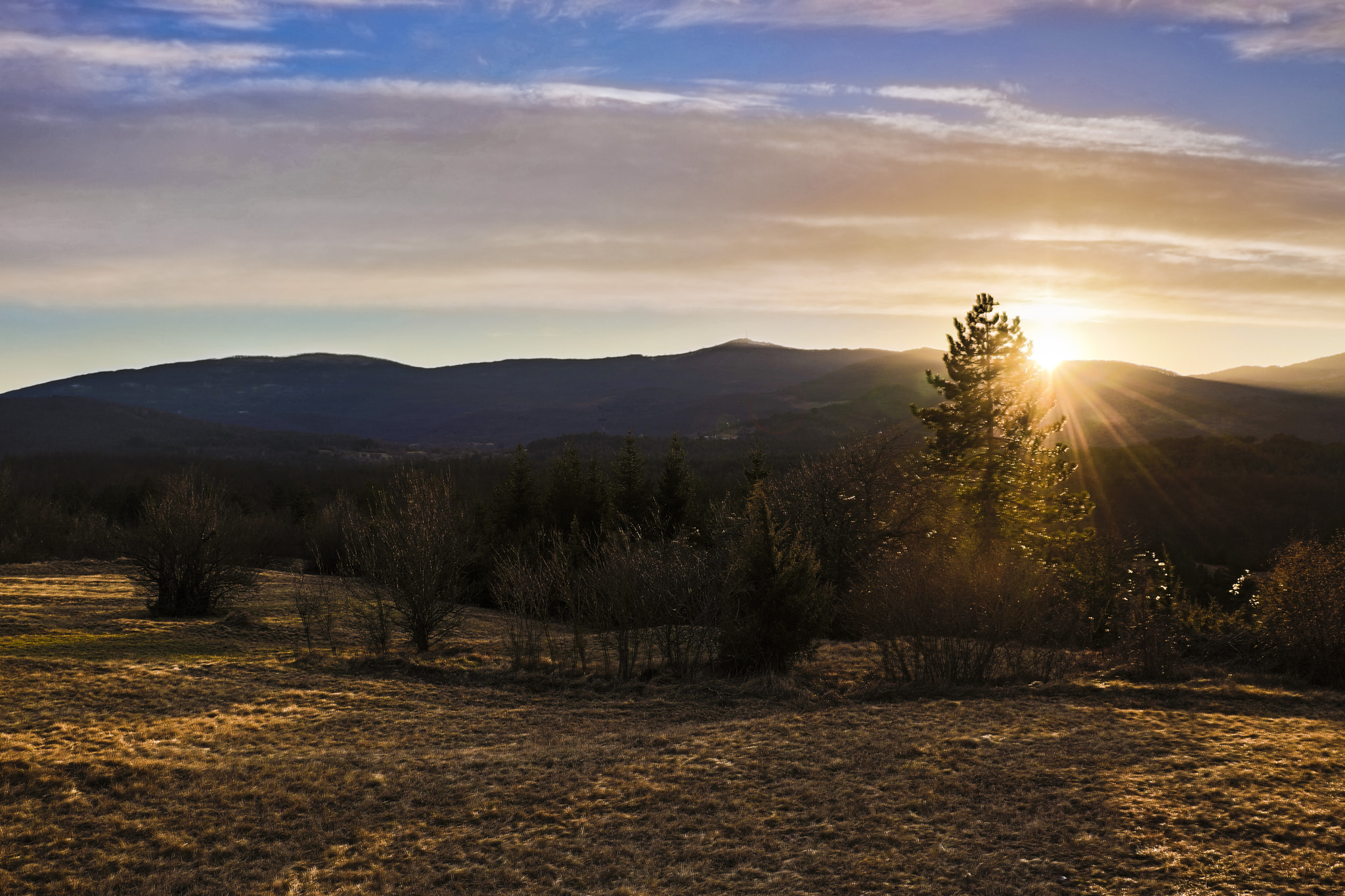 Canon EF-S 18-135mm F3.5-5.6 IS STM sample photo. Sunset... photography