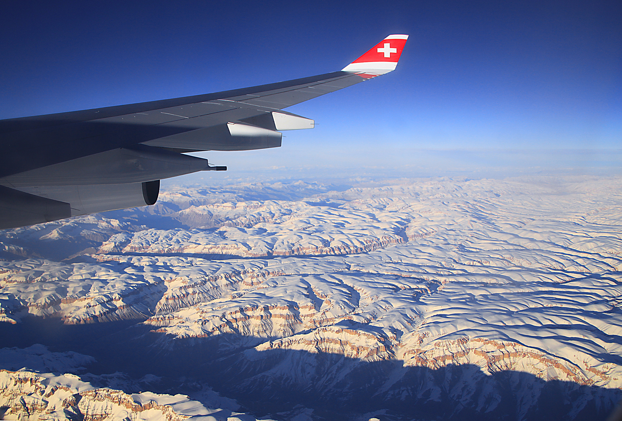 Sigma 18-125mm F3.8-5.6 DC OS HSM sample photo. Flight bangkok - zürich photography