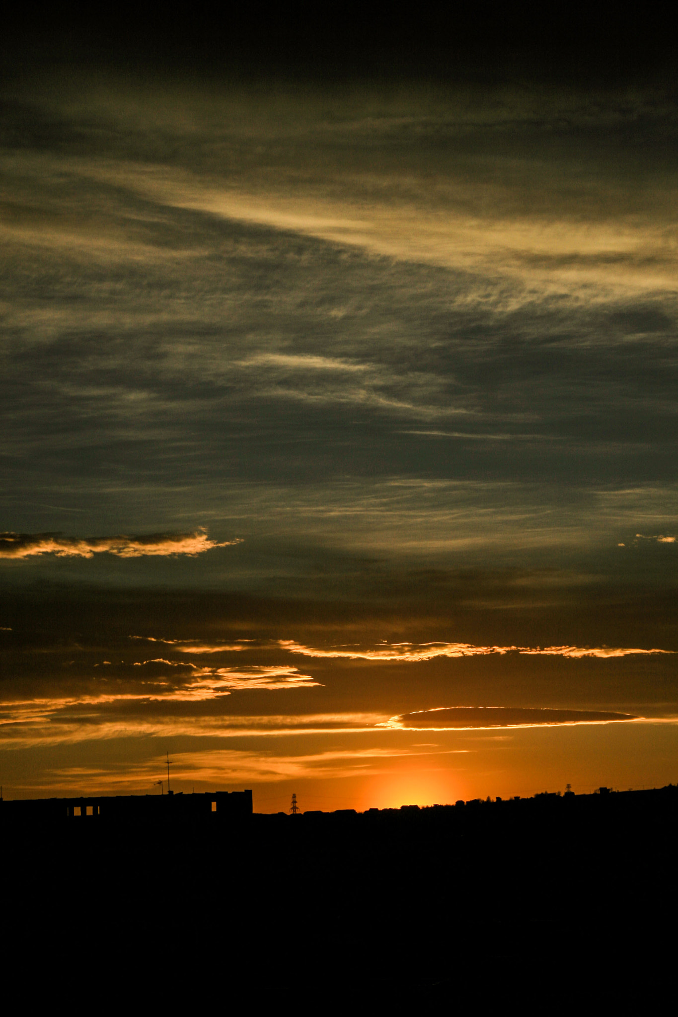 Canon EOS 30D + Canon EF-S 18-55mm F3.5-5.6 sample photo. Sunsets bring the greatest sky photography