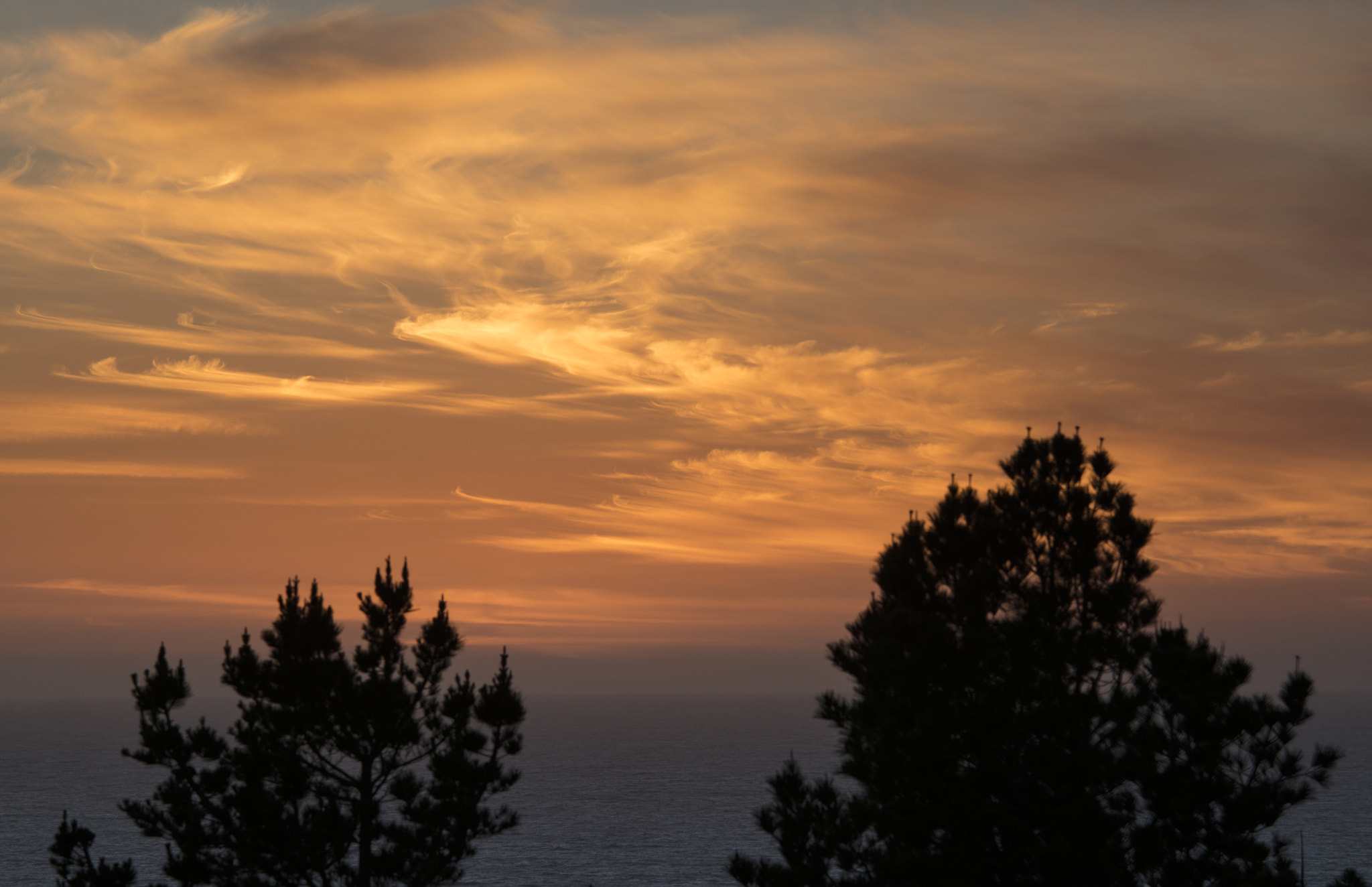 Nikon AF-S Nikkor 70-200mm F4G ED VR sample photo. Pacific dusk photography