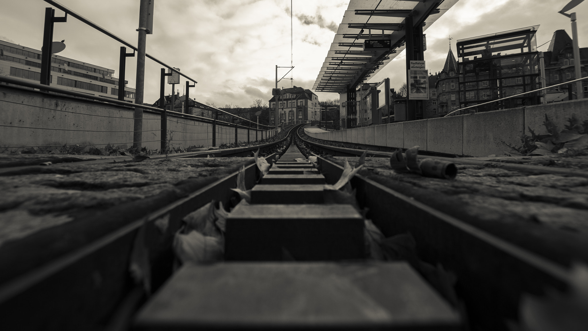 Sigma 10-20mm F3.5 EX DC HSM sample photo. Railstation photography