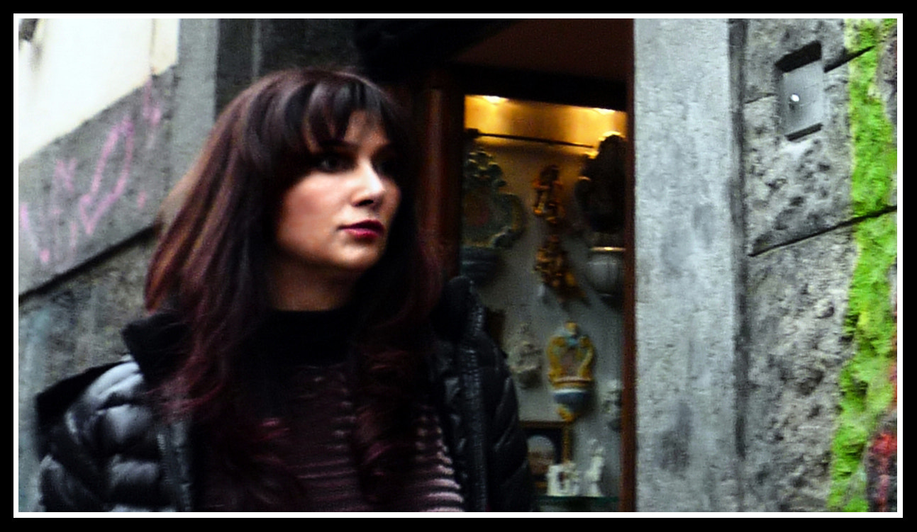 Panasonic DMC-FX150 sample photo. Due labbra rosse photography