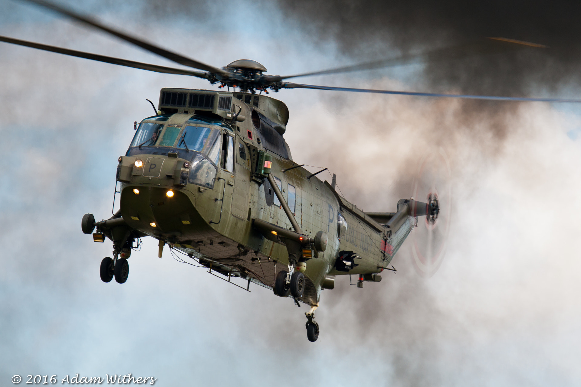 Canon EF 100-400mm F4.5-5.6L IS USM sample photo. Sea king hc4 photography
