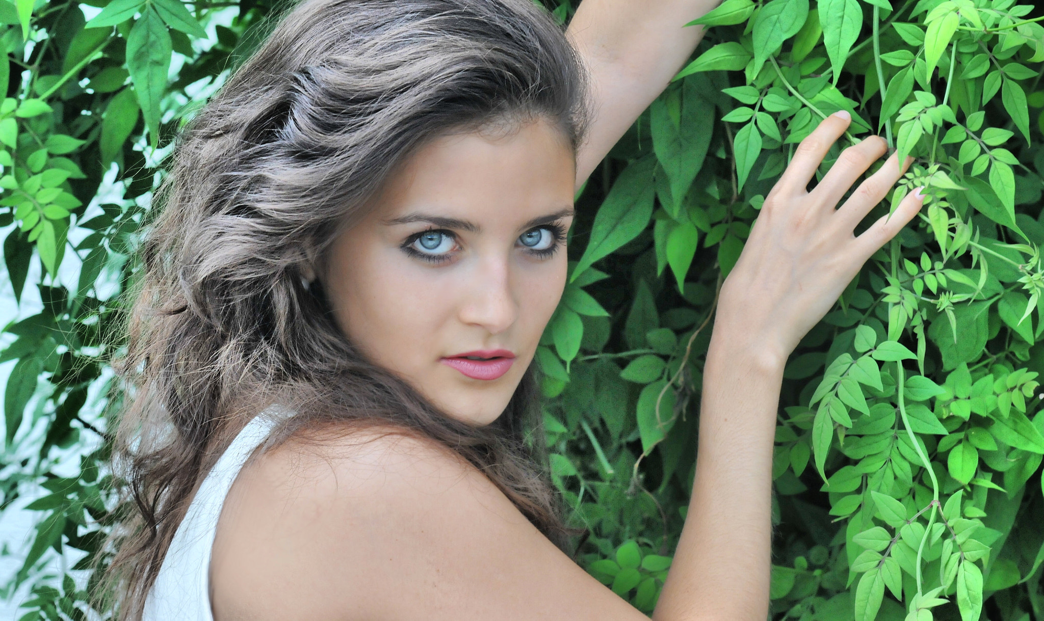 Nikon D300 + AF Zoom-Nikkor 35-70mm f/2.8D sample photo. Justine photography