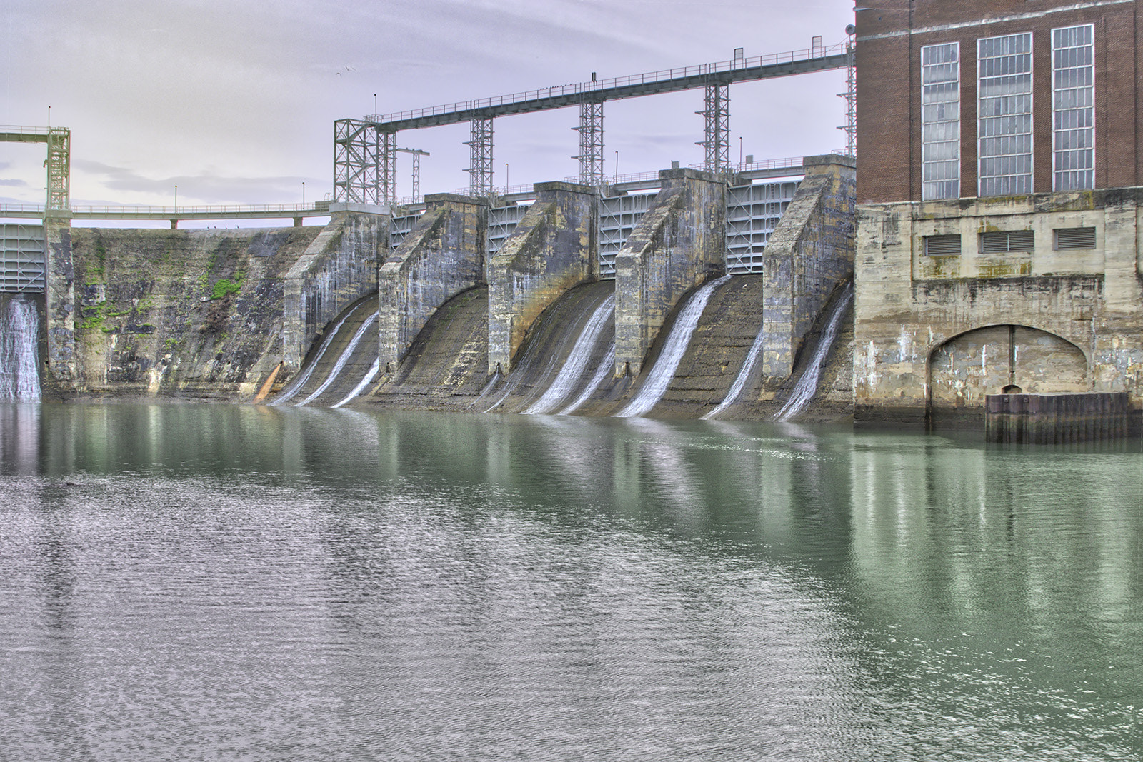 Canon EOS 7D Mark II + Canon EF 28-135mm F3.5-5.6 IS USM sample photo. Lake wylie dam photography