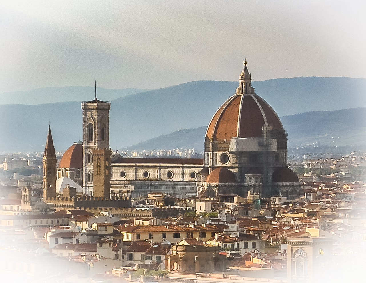 KONICA MINOLTA DiMAGE G400 sample photo. Florence  and the duomo photography
