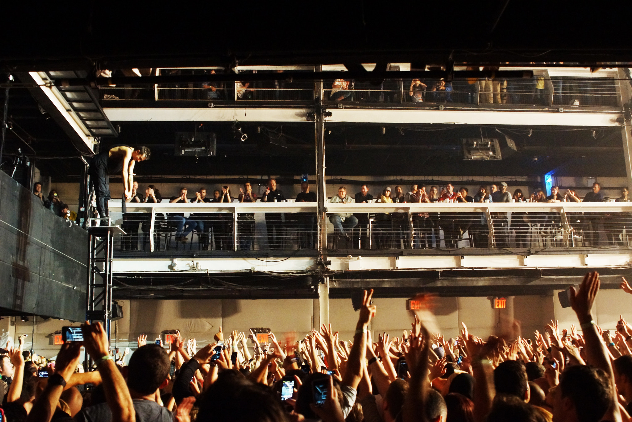 Sony SLT-A77 + 24-70mm F2.8 sample photo. Twenty one pilots photography