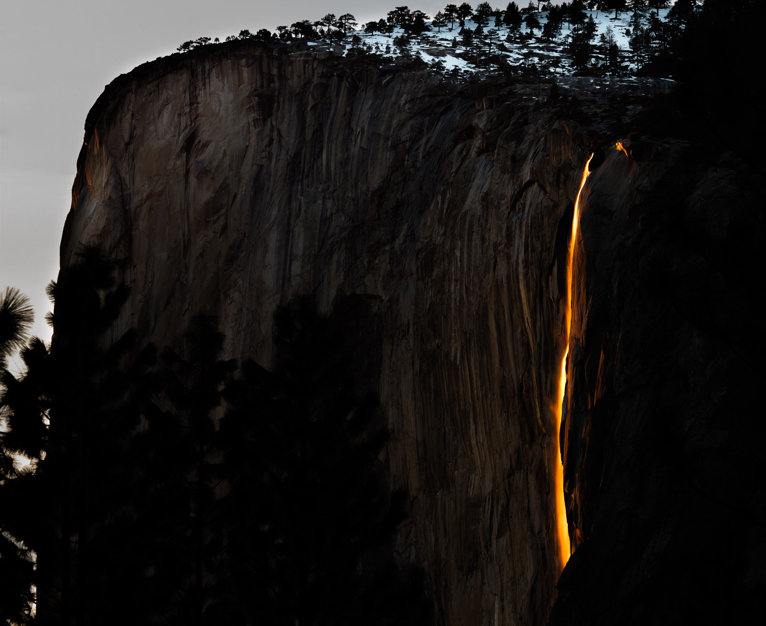Canon EOS 5DS R sample photo. Horsetail falls photography