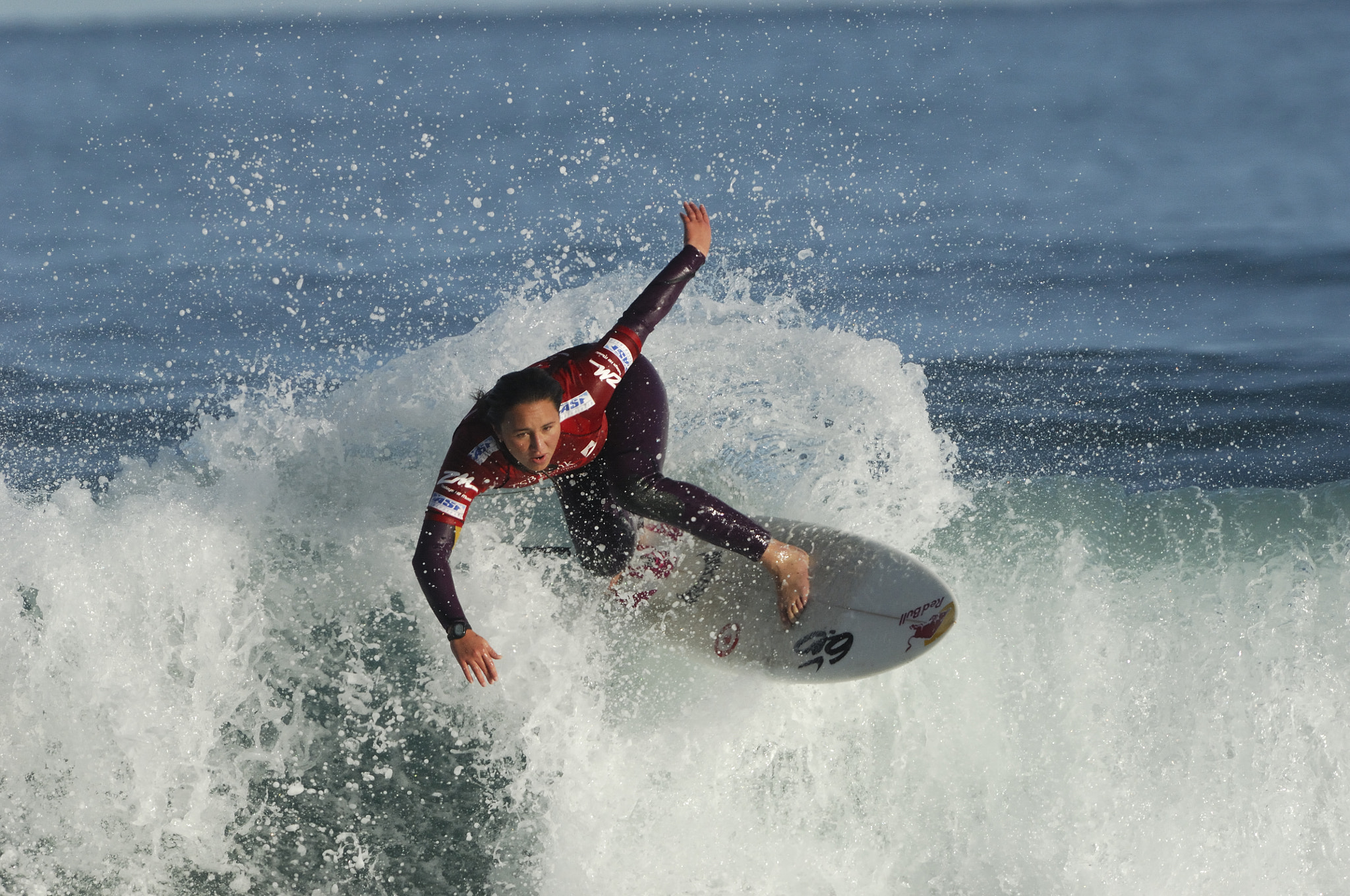 Nikon AF-S Nikkor 300mm F2.8G ED-IF VR sample photo. Catch the wave photography