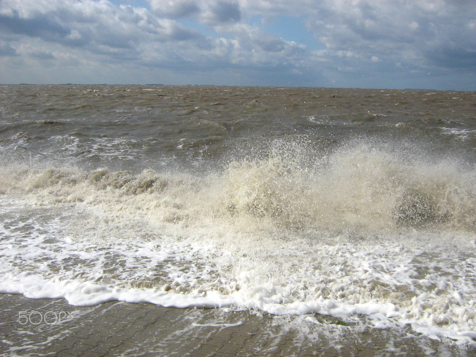 Canon POWERSHOT A430 sample photo. Wellen photography