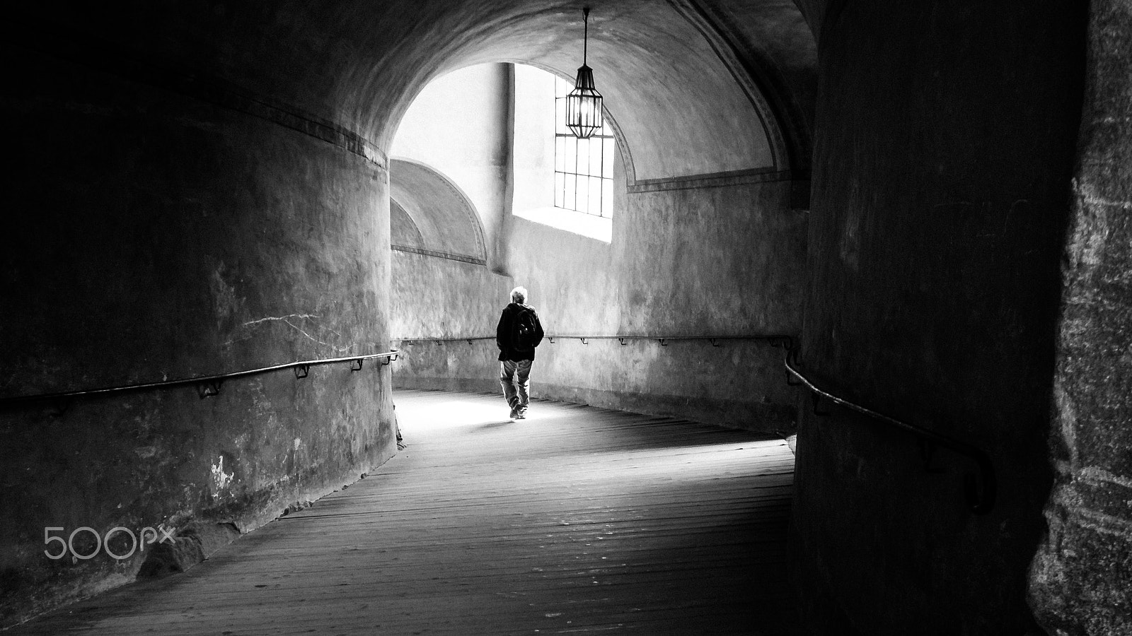 LUMIX G VARIO PZ 14-42/F3.5-5.6 sample photo. Light in a castle photography
