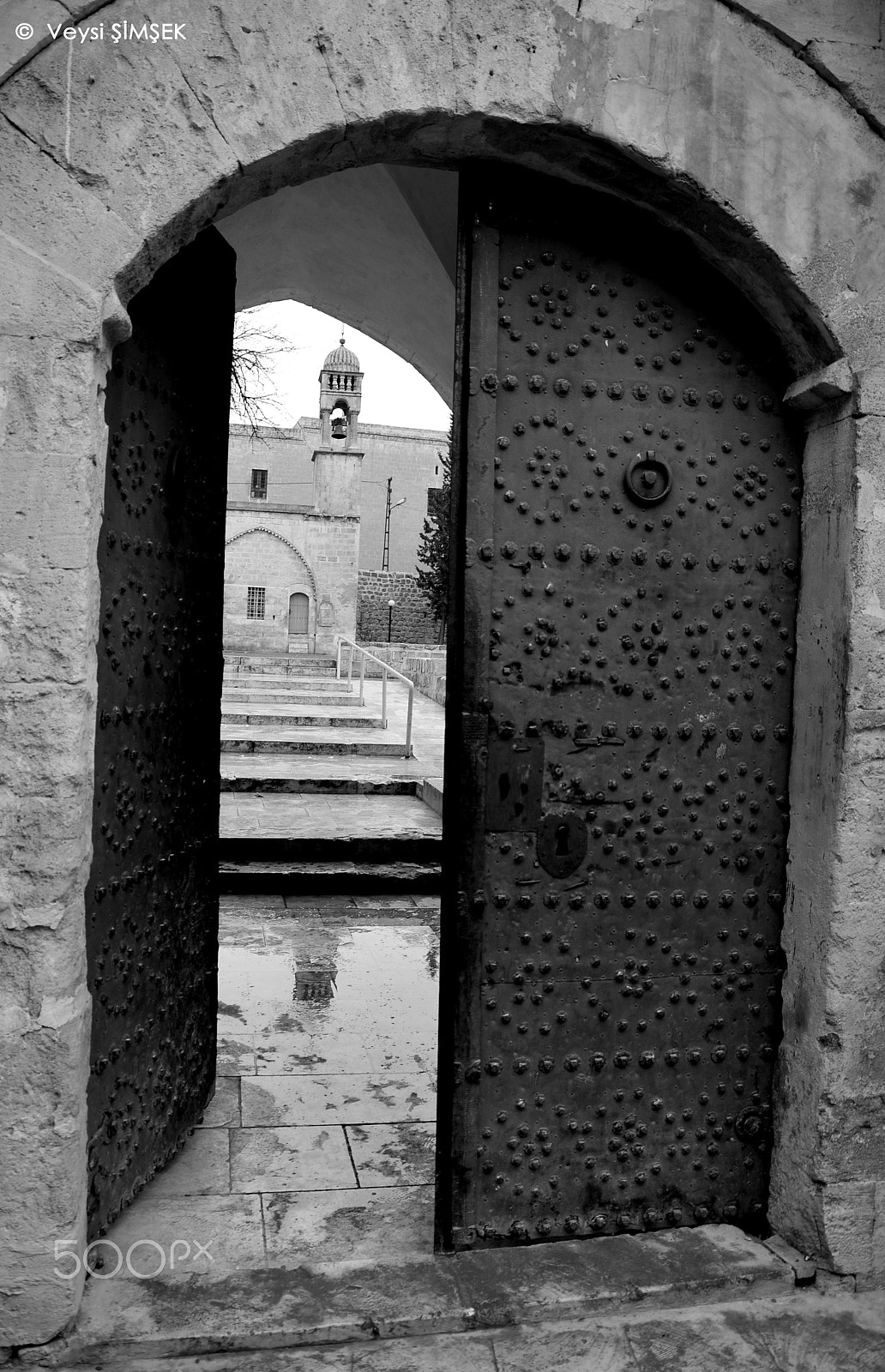 Nikon AF-S Nikkor 28-70mm F2.8 ED-IF sample photo. Mardin kırklar kilisesi photography